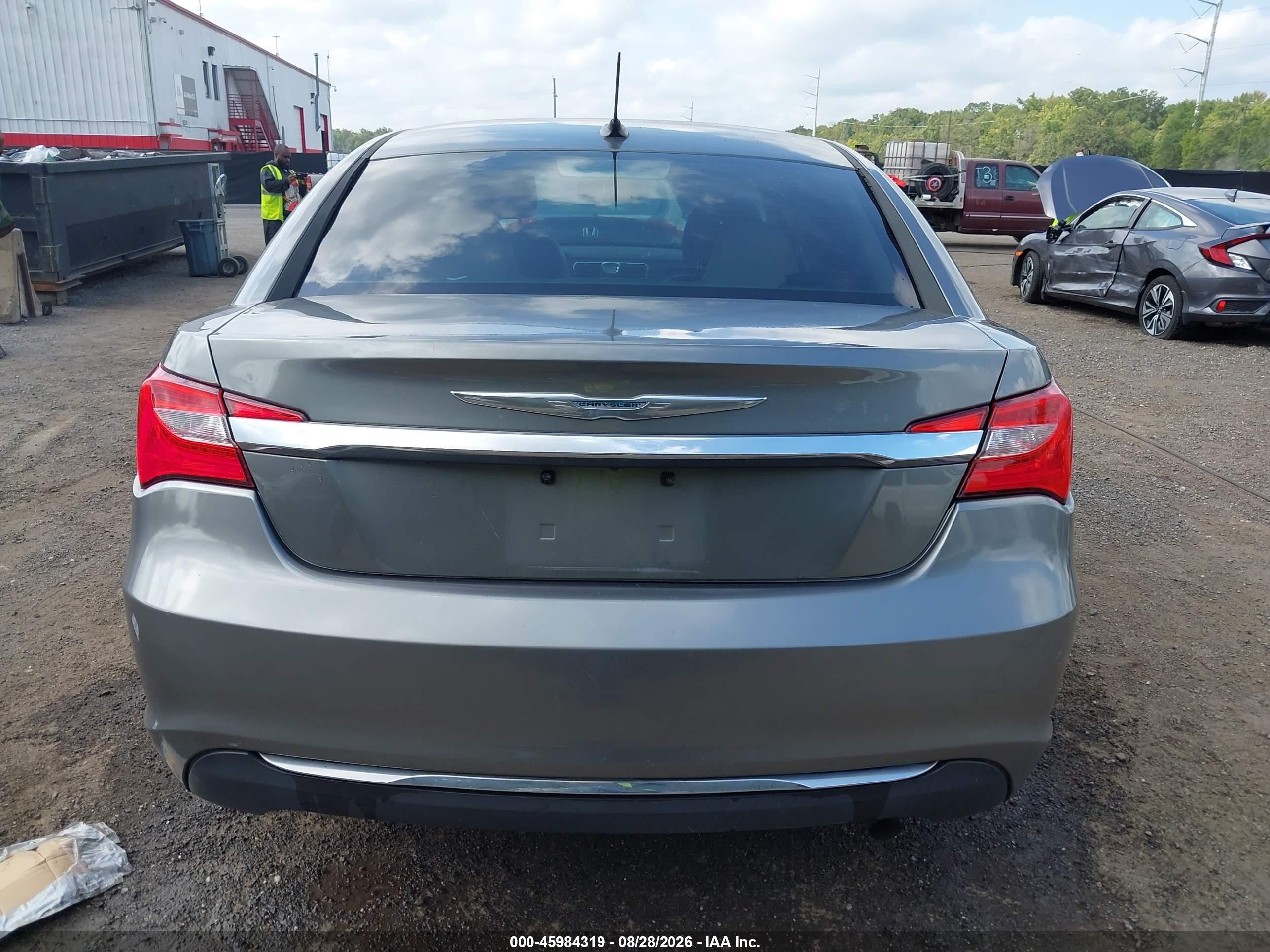 2012 Chrysler 200 Limited Gray vin: 1C3CCBCB2CN271330