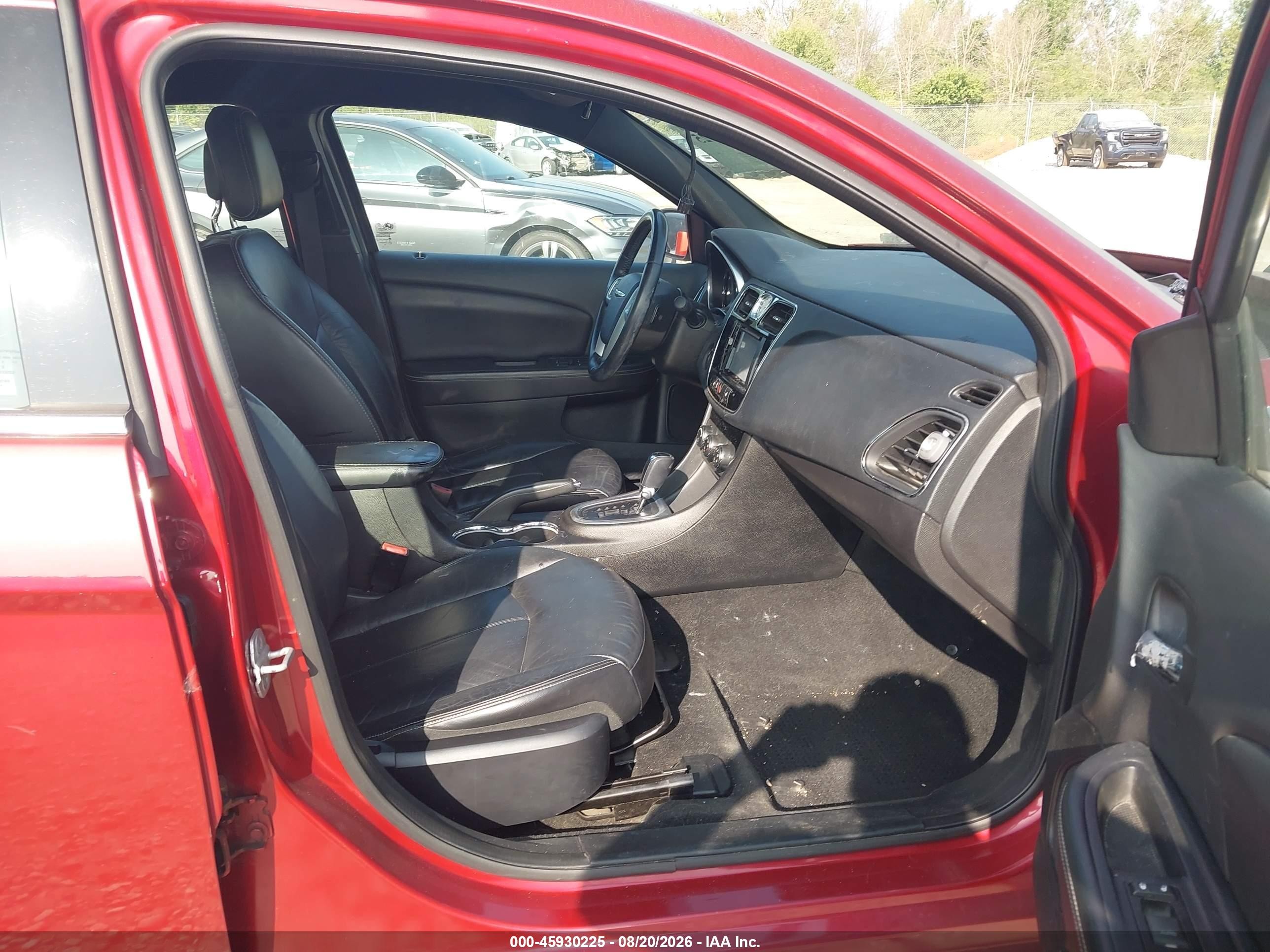 2012 Chrysler 200 Limited Red vin: 1C3CCBCB2CN297488