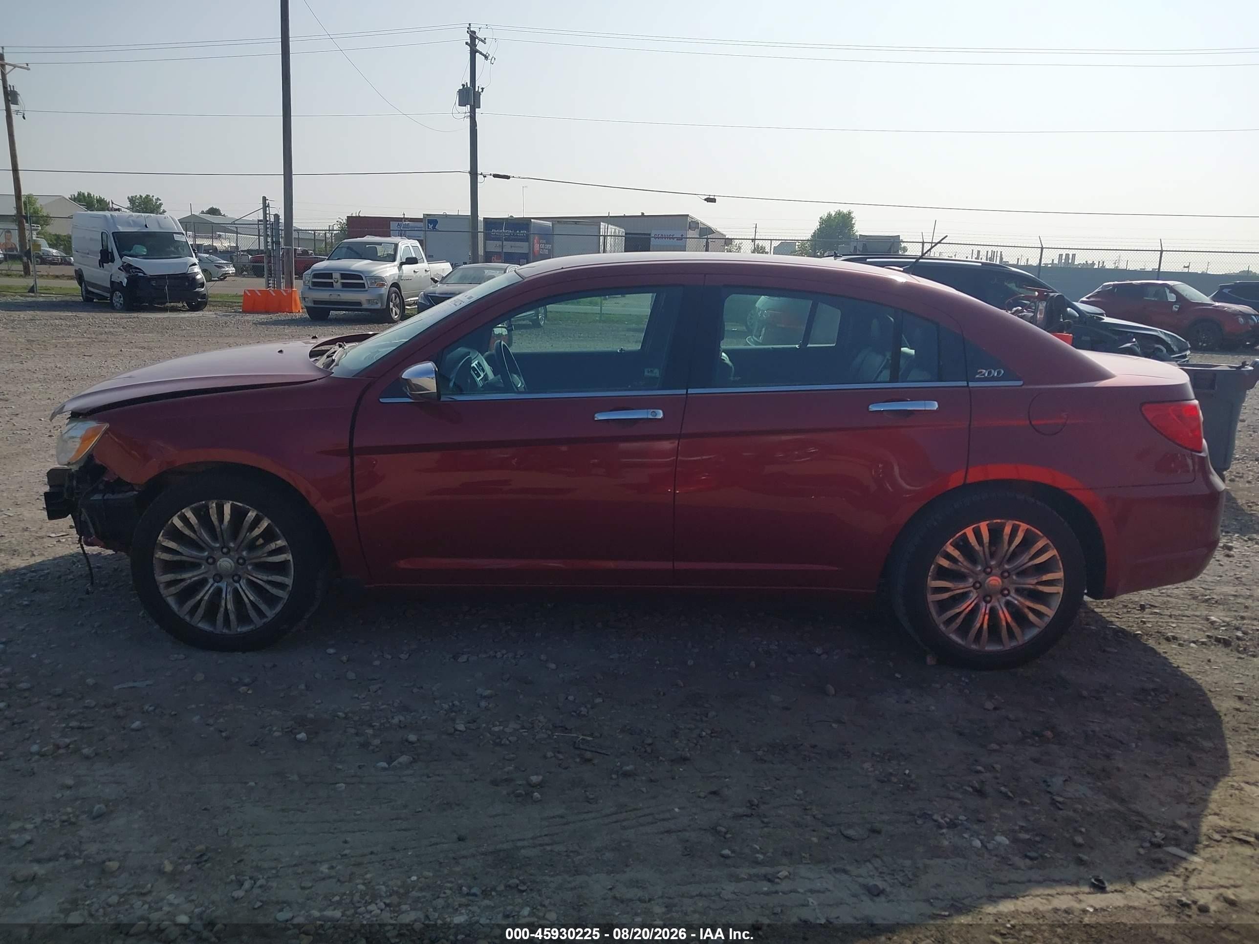 2012 Chrysler 200 Limited Red vin: 1C3CCBCB2CN297488
