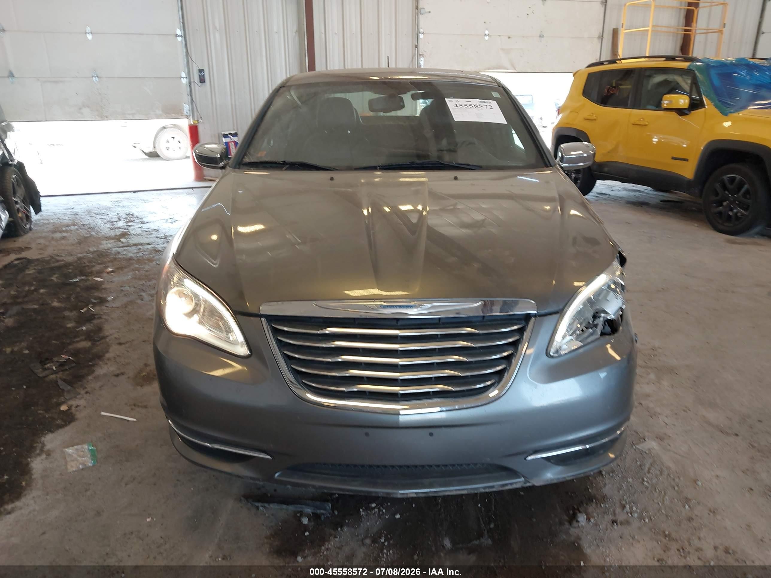 2012 Chrysler 200 Limited Gray vin: 1C3CCBCB4CN284855