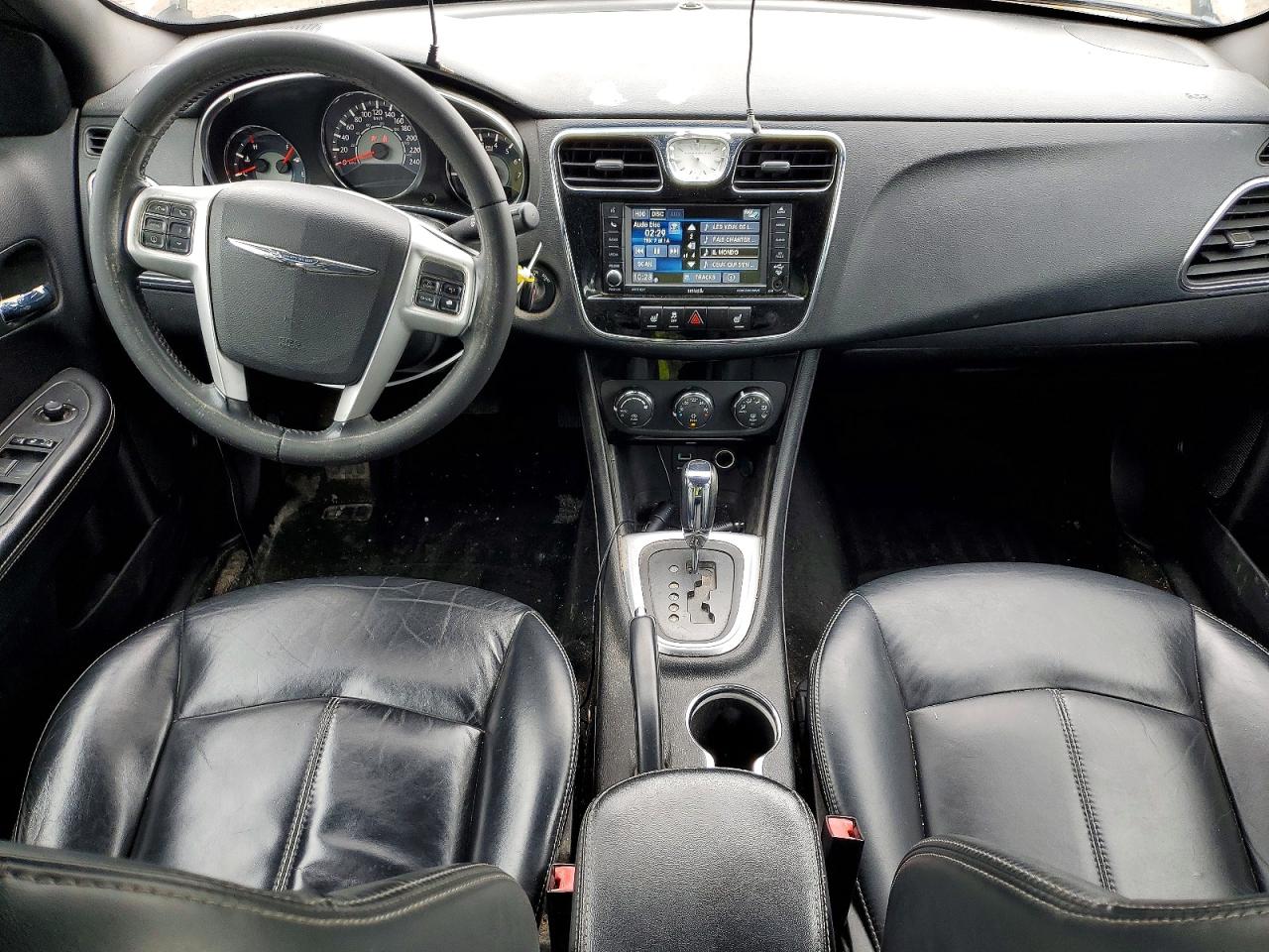 2013 Chrysler 200 Limited White vin: 1C3CCBCB4DN633207