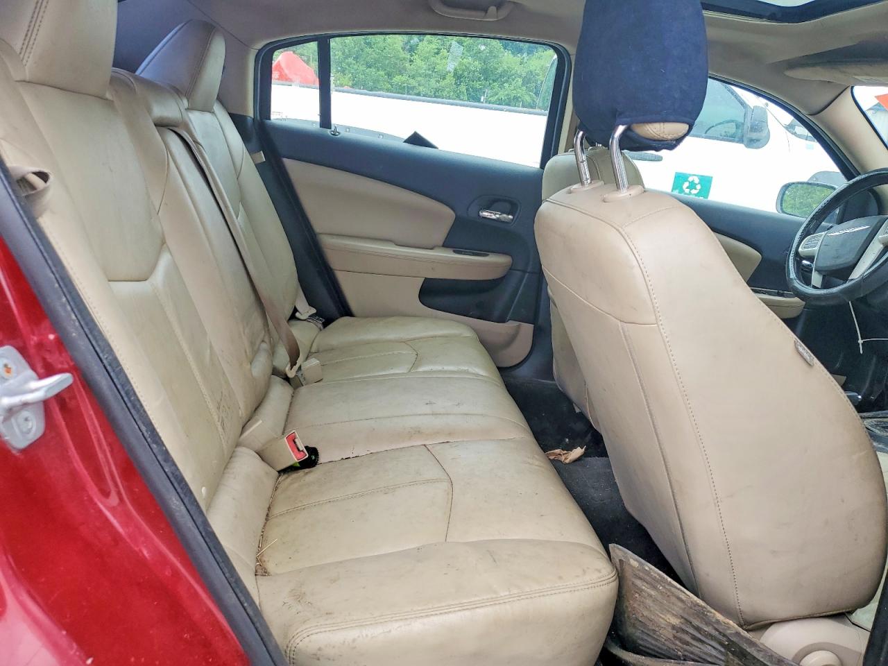 2012 Chrysler 200 Limited Красный vin: 1C3CCBCB6CN176348
