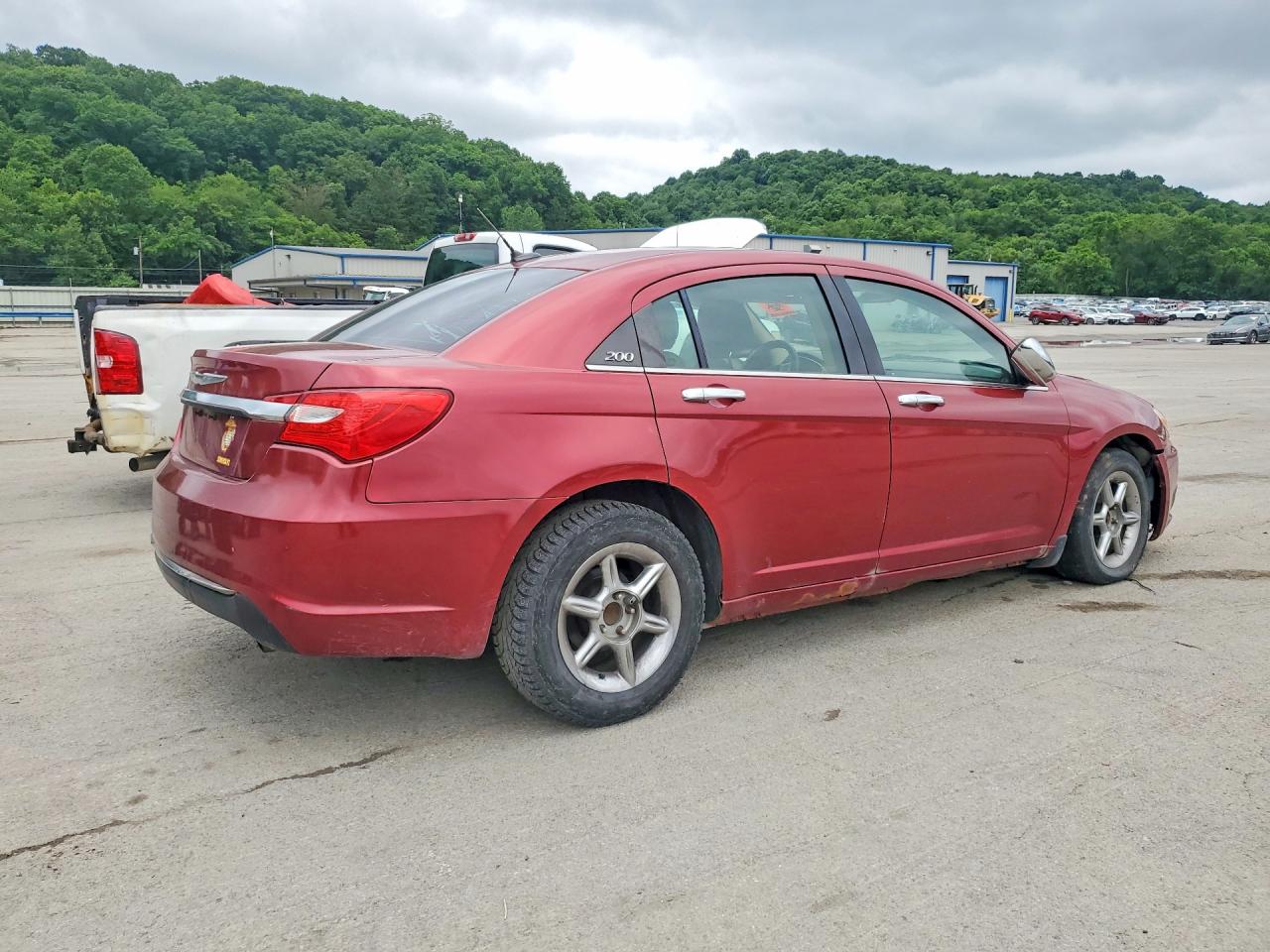 2012 Chrysler 200 Limited Красный vin: 1C3CCBCB6CN176348