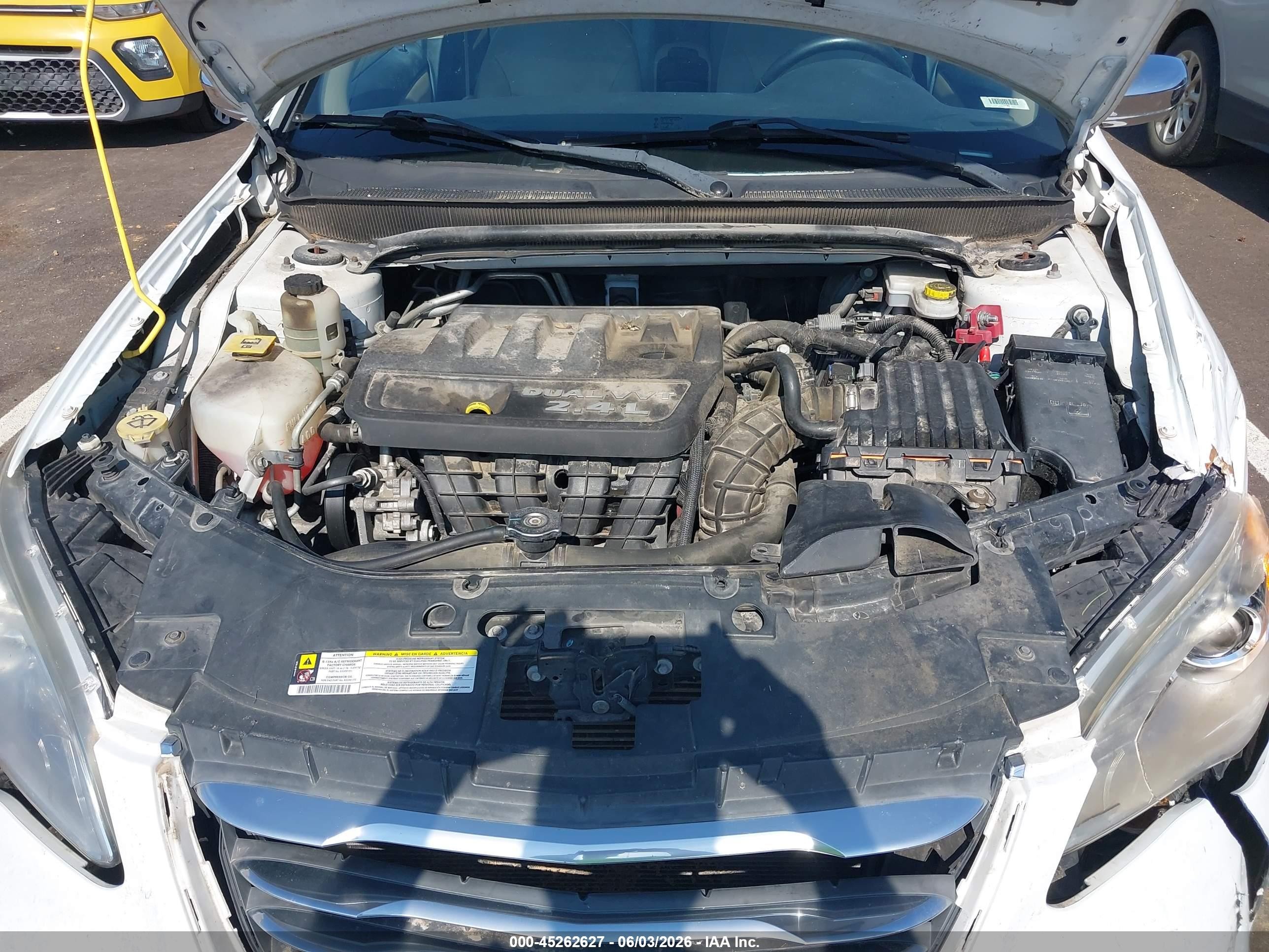 2012 Chrysler 200 Limited Белый vin: 1C3CCBCB6CN178830