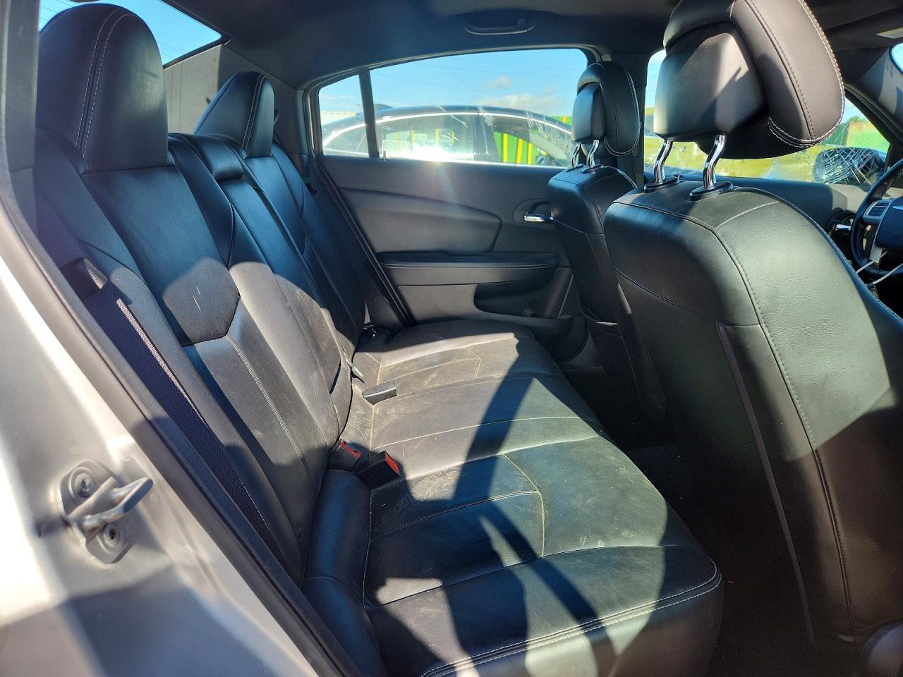 2012 Chrysler 200 Limited Silver vin: 1C3CCBCB7CN181266