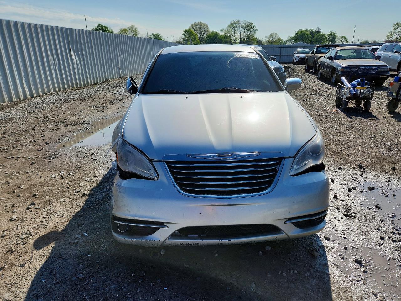 2012 Chrysler 200 Silver vin: 1C3CCBCB9CN164887