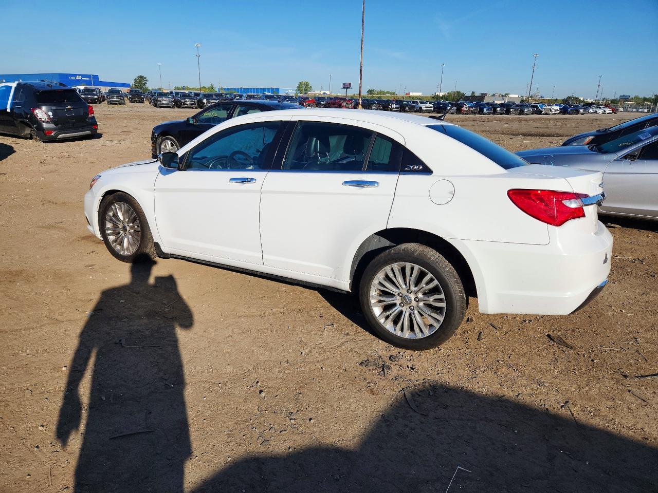2012 Chrysler 200 Limited White vin: 1C3CCBCG0CN327079