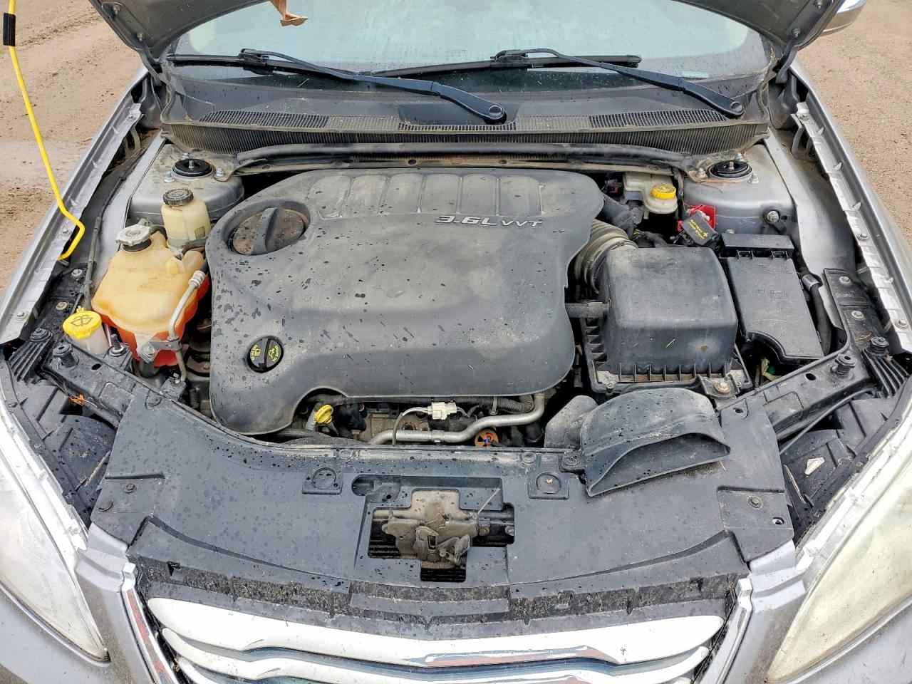 2013 Chrysler 200 Limited Silver vin: 1C3CCBCG0DN526053