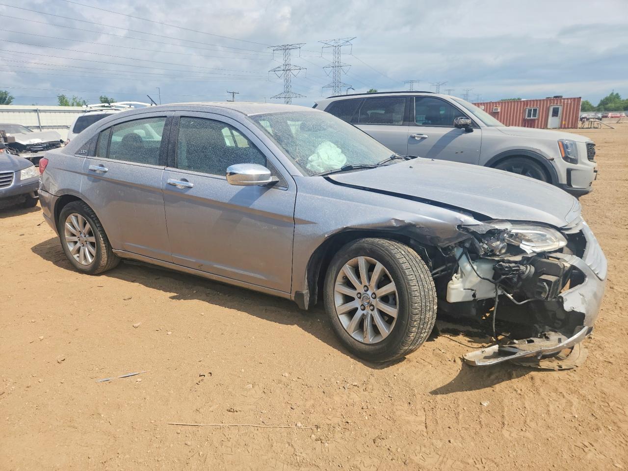 2014 Chrysler 200 Limited Silver vin: 1C3CCBCG0EN134501