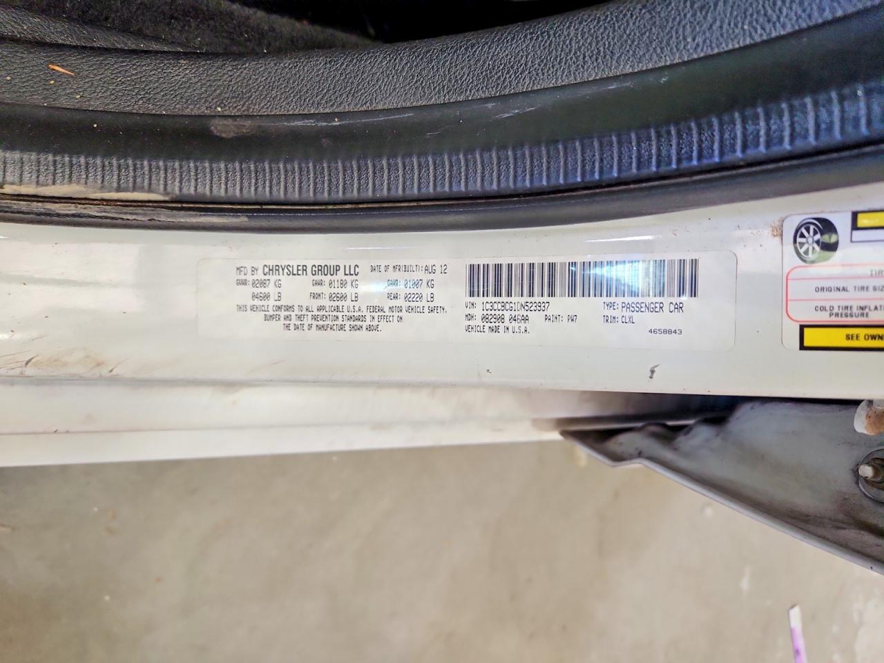 2013 Chrysler 200 Limited Белый vin: 1C3CCBCG1DN523937