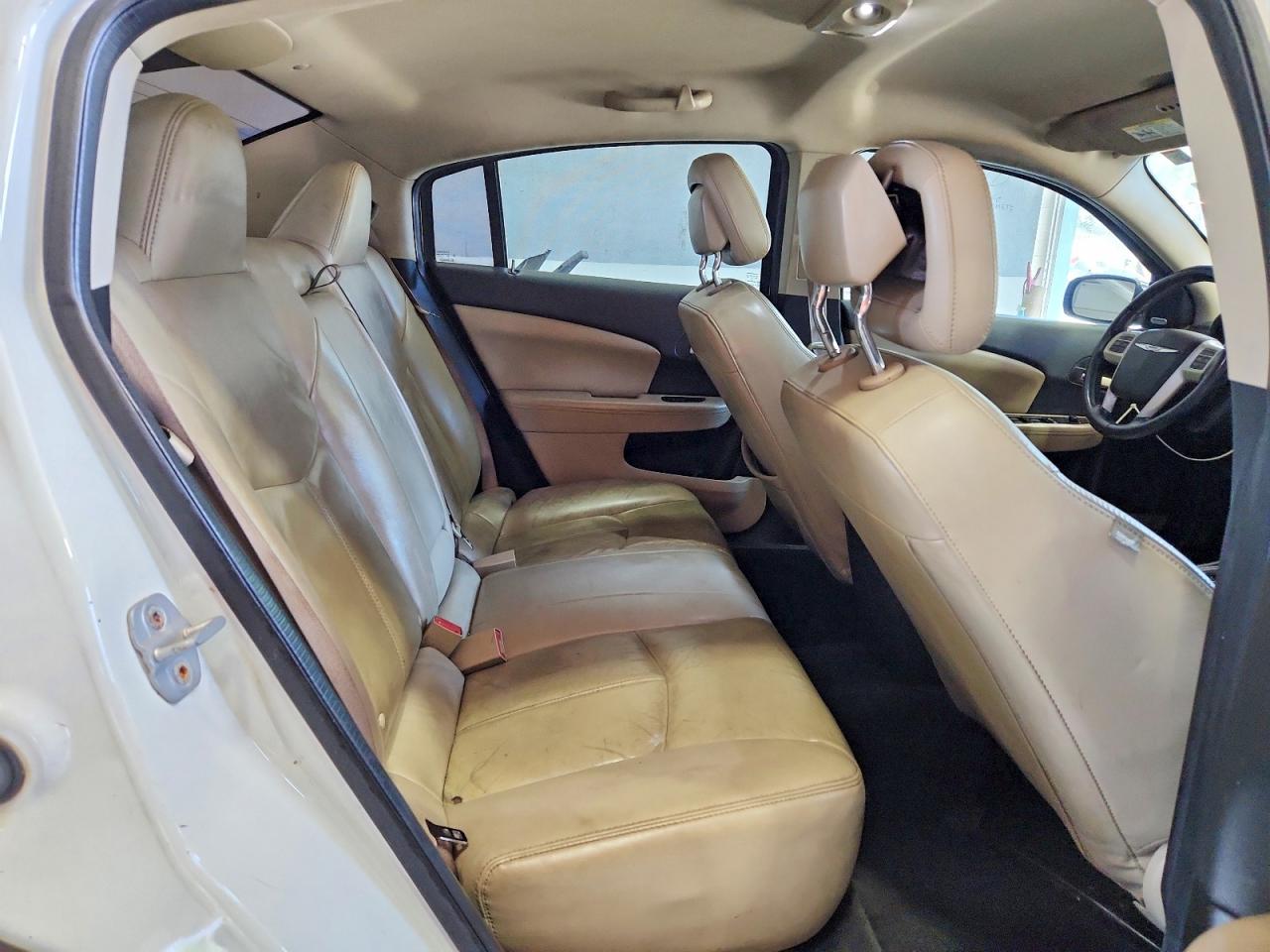 2013 Chrysler 200 Limited Белый vin: 1C3CCBCG1DN523937