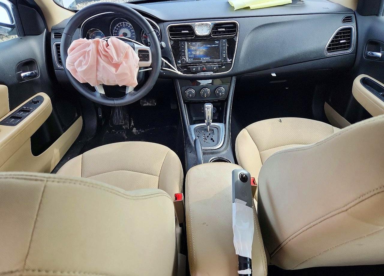 2014 Chrysler 200 Limited White vin: 1C3CCBCG1EN134586