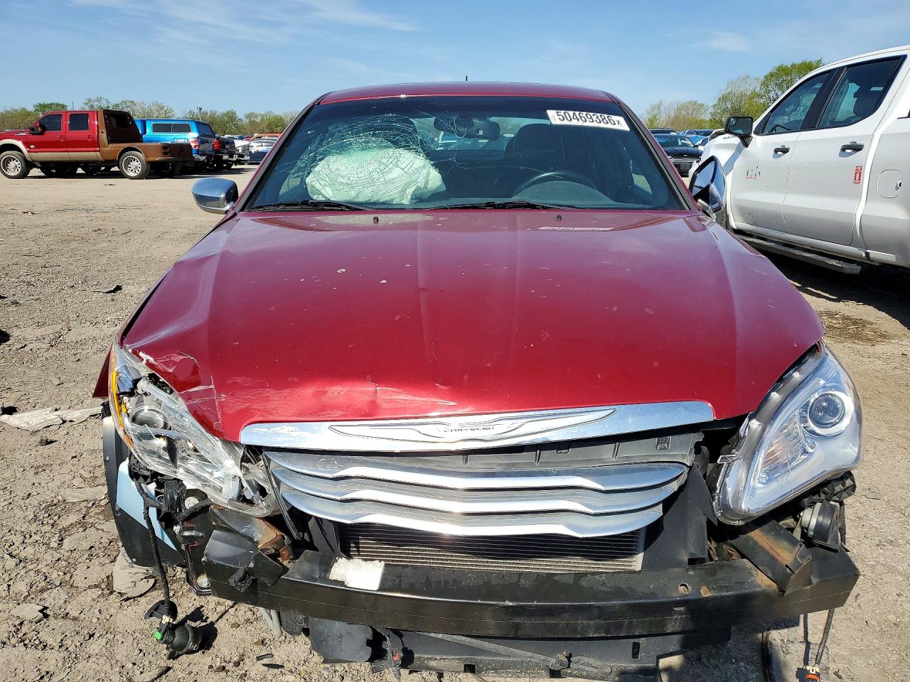 2012 Chrysler 200 Limited Red vin: 1C3CCBCG2CN108110