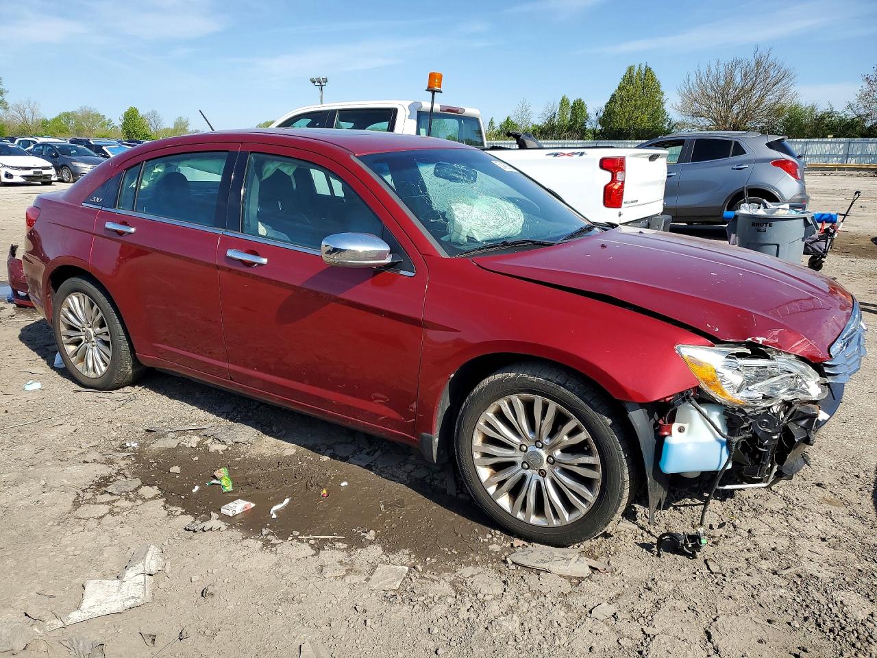 2012 Chrysler 200 Limited Red vin: 1C3CCBCG2CN108110