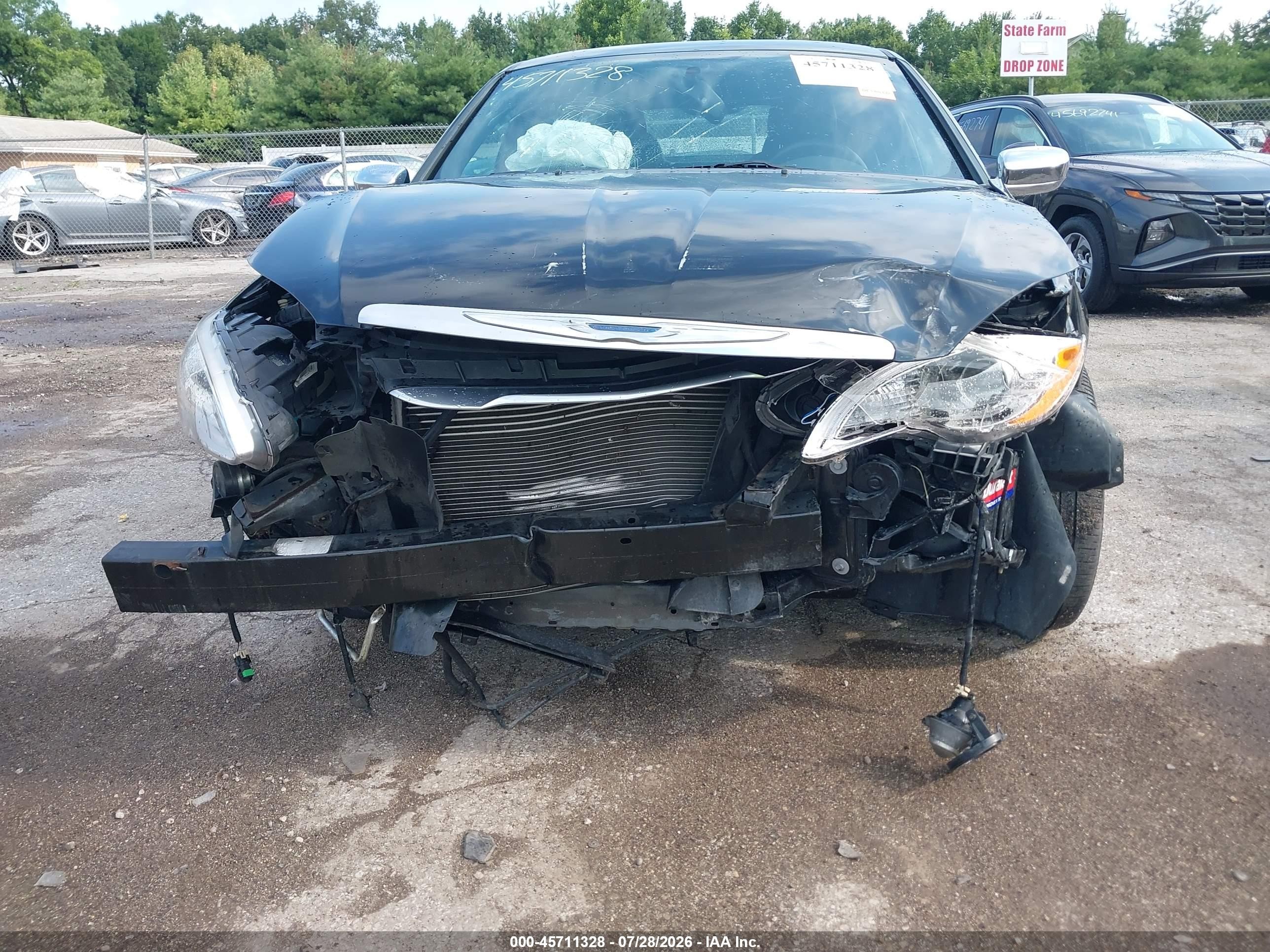 2013 Chrysler 200 Limited Black vin: 1C3CCBCG2DN546286