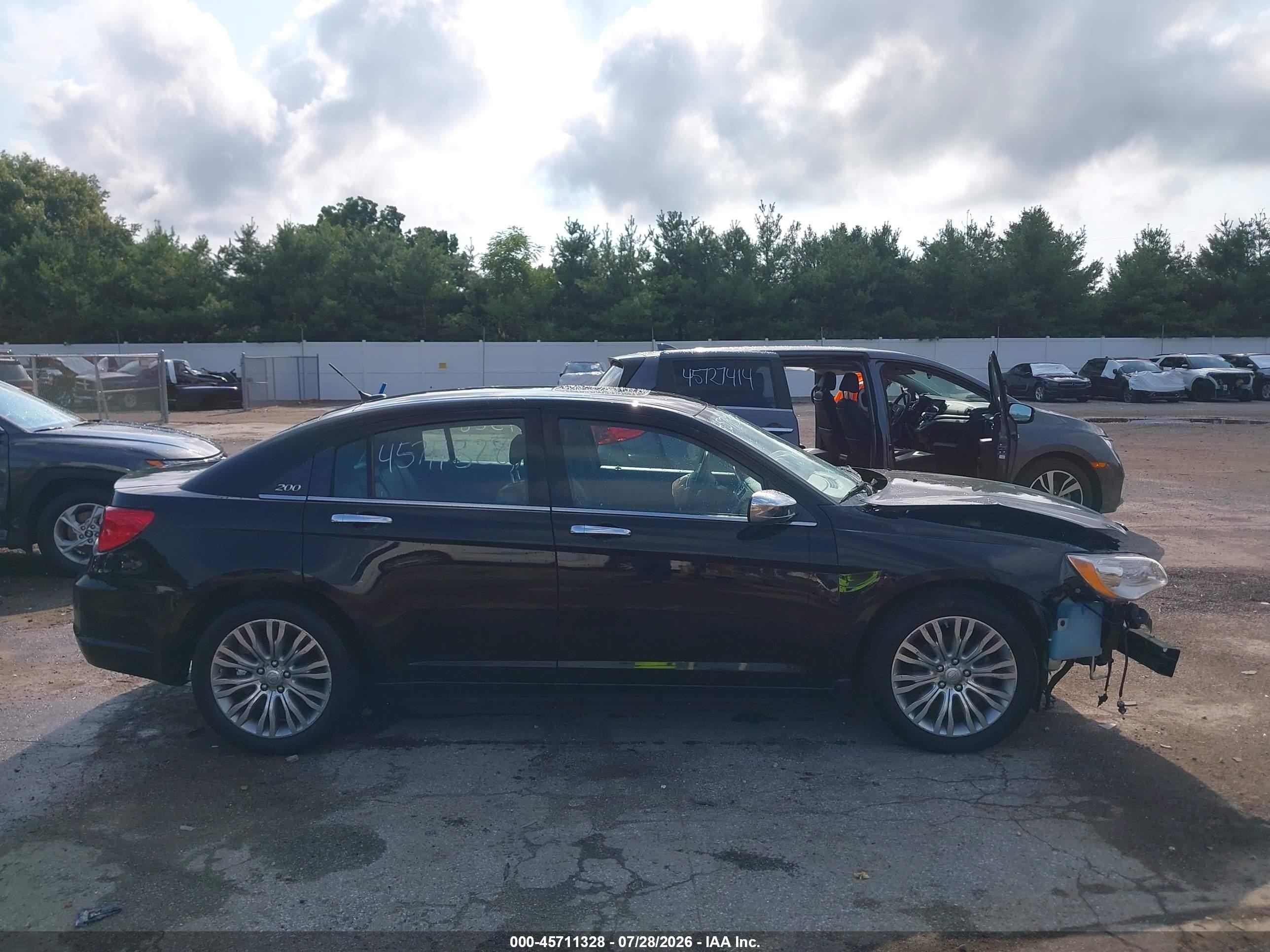 2013 Chrysler 200 Limited Black vin: 1C3CCBCG2DN546286