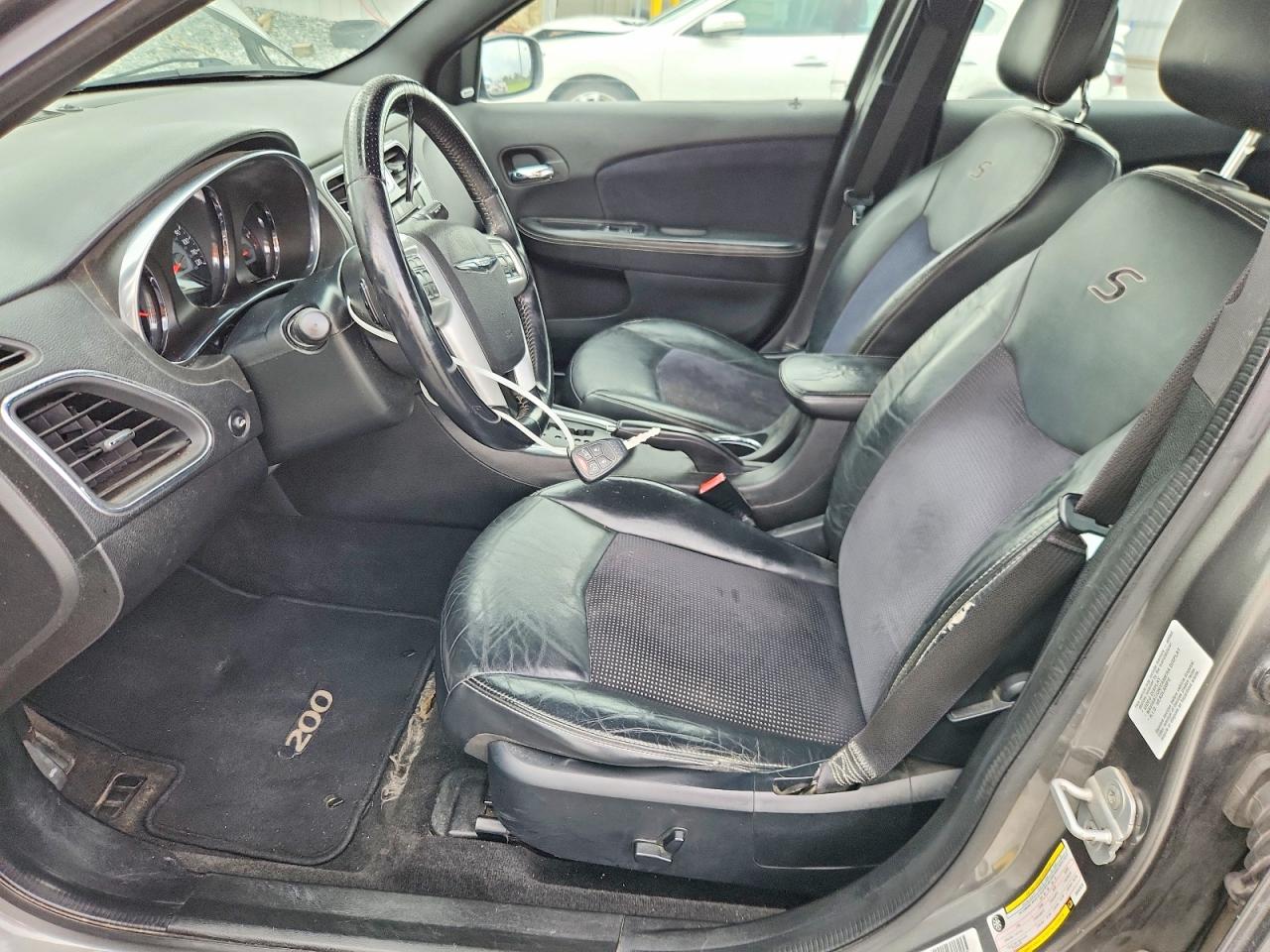 2013 Chrysler 200 Limited Gray vin: 1C3CCBCG2DN693529