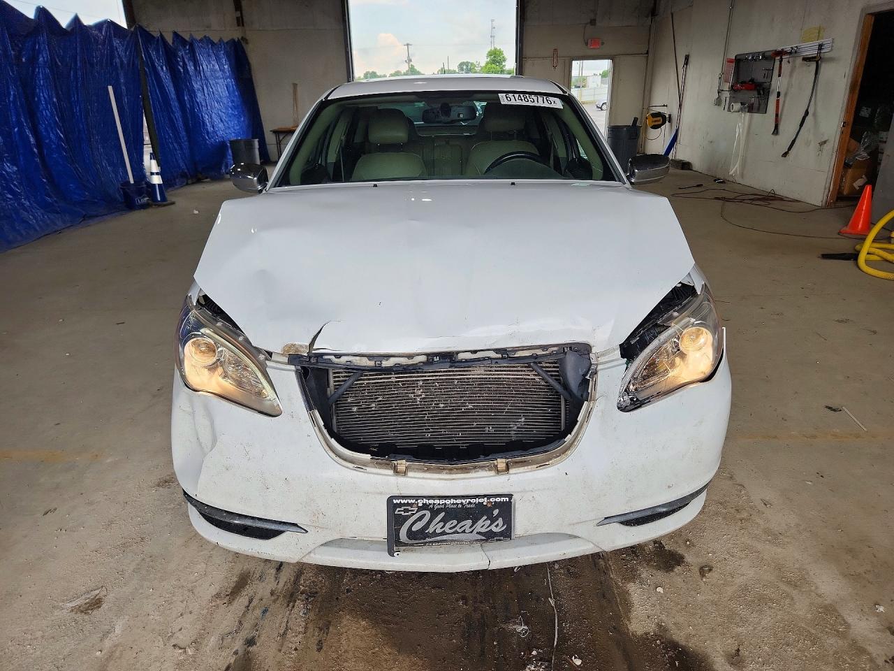 2014 Chrysler 200 Limited White vin: 1C3CCBCG2EN156242