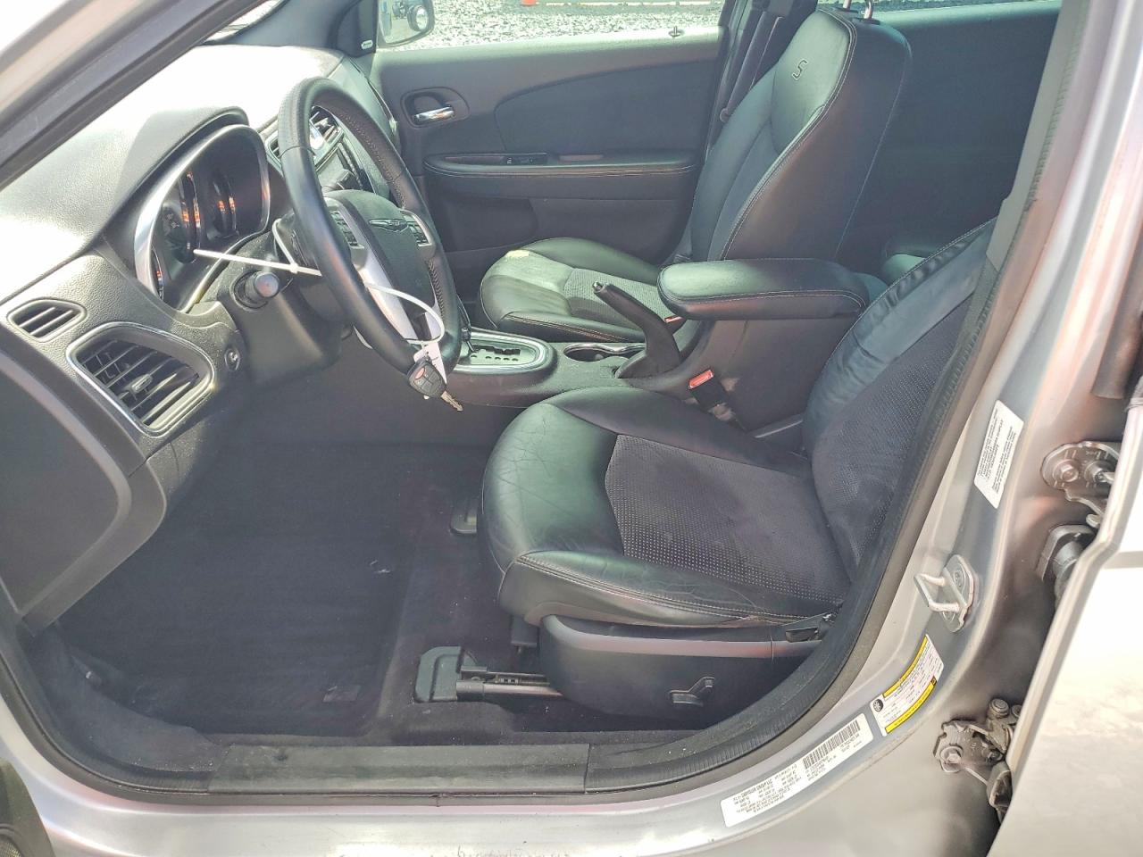 2013 Chrysler 200 Limited Silver vin: 1C3CCBCG4DN706488