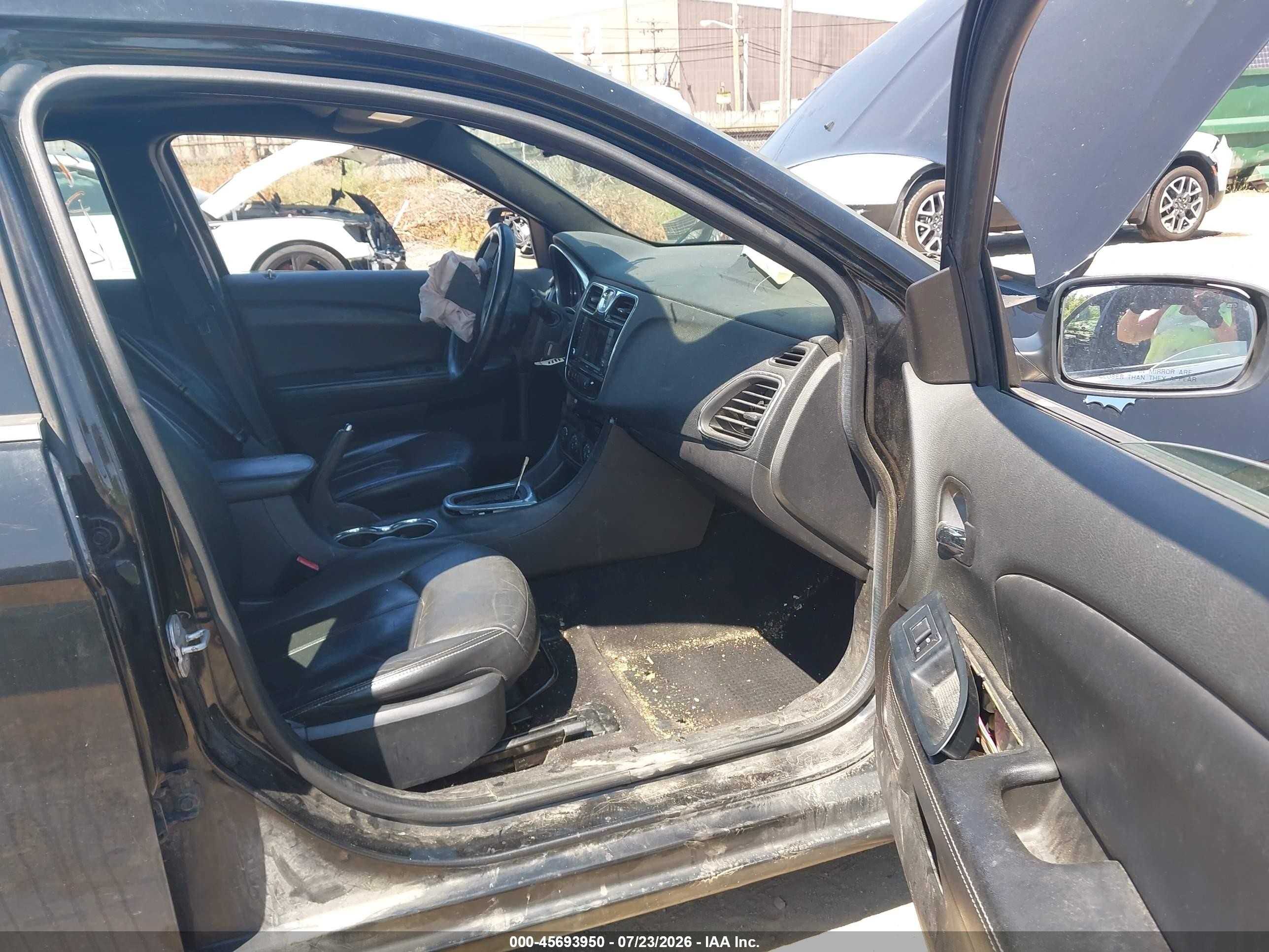 2014 Chrysler 200 Limited Черный vin: 1C3CCBCG4EN178131