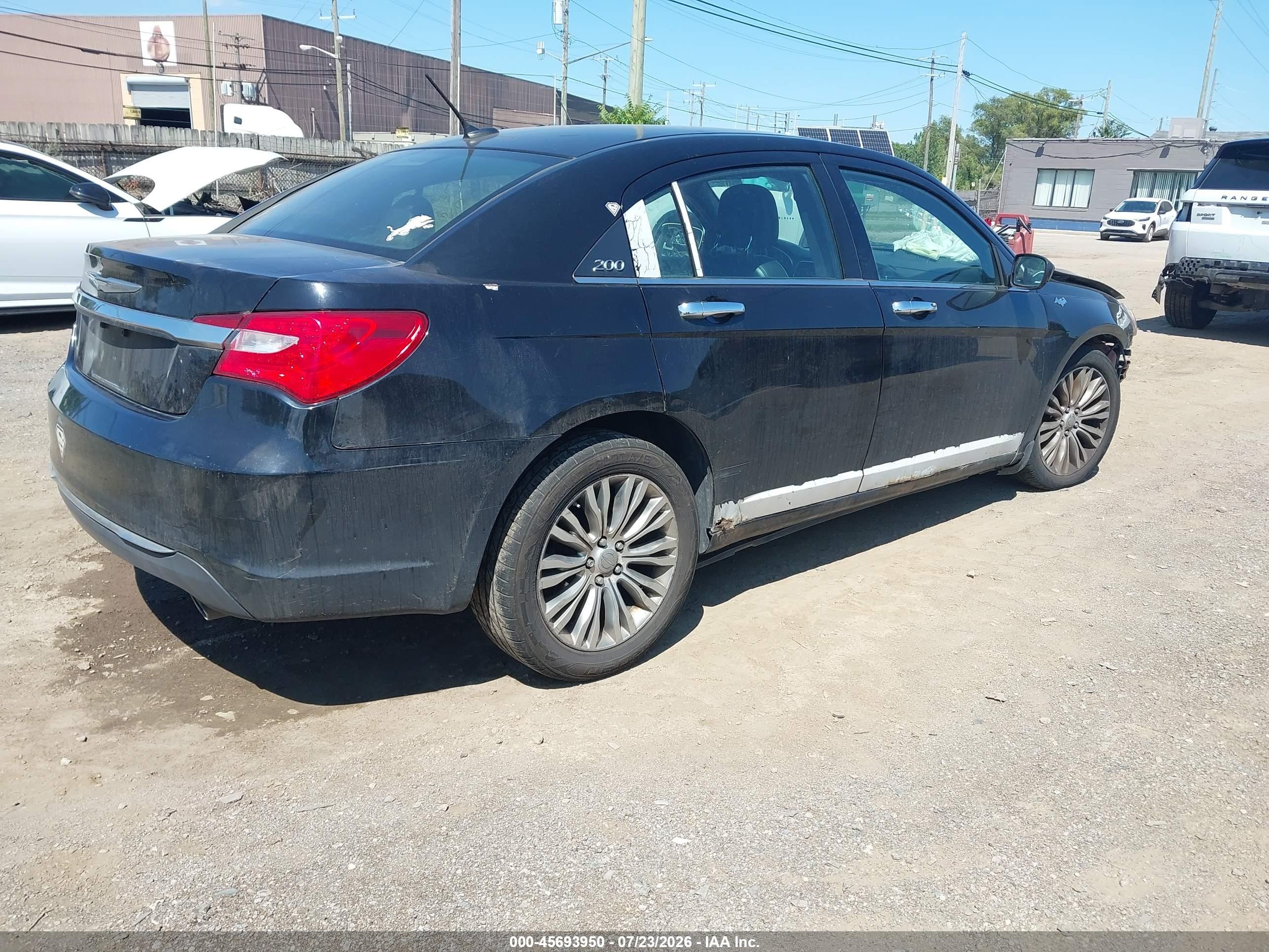 2014 Chrysler 200 Limited Черный vin: 1C3CCBCG4EN178131