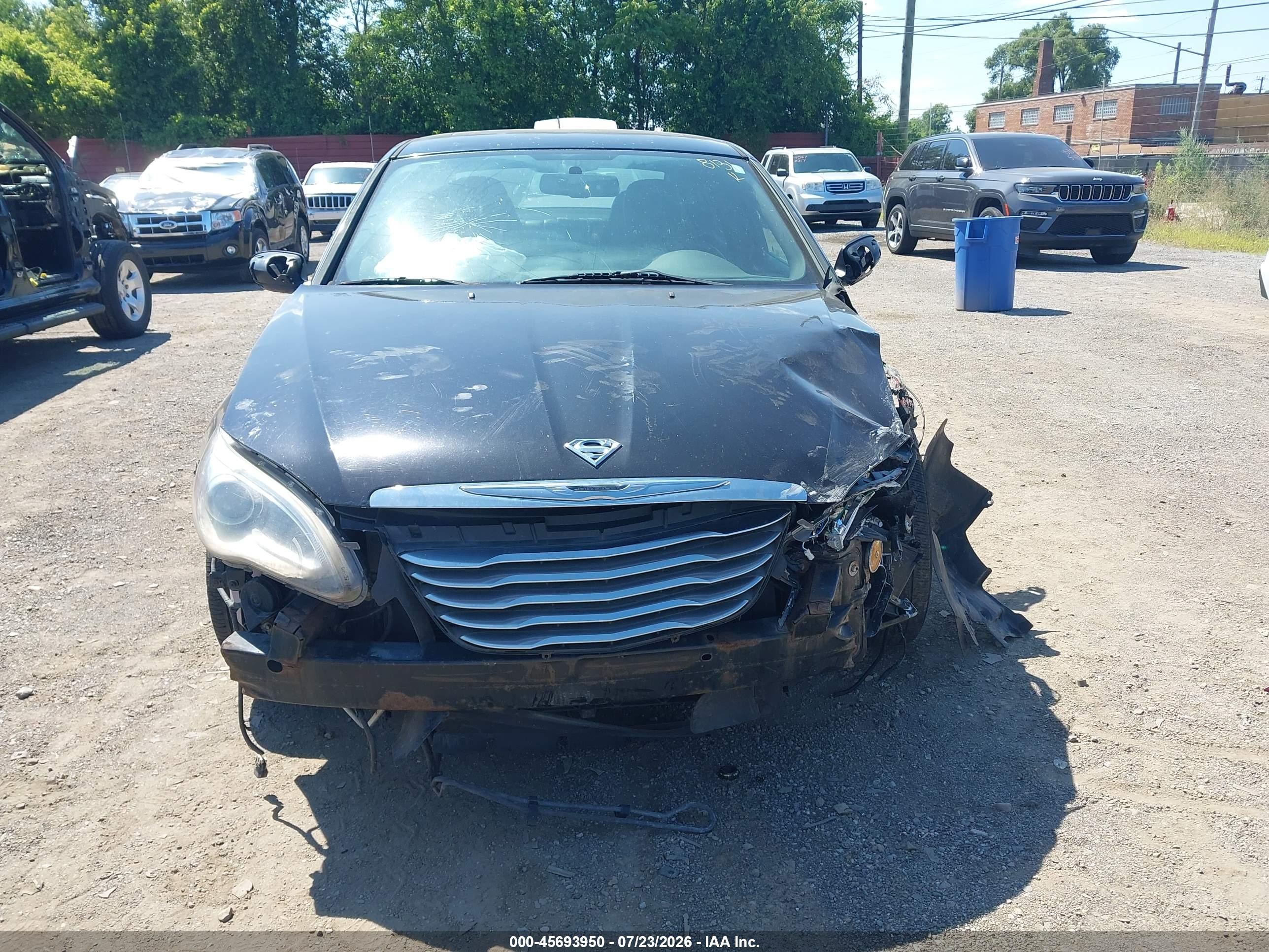 2014 Chrysler 200 Limited Черный vin: 1C3CCBCG4EN178131