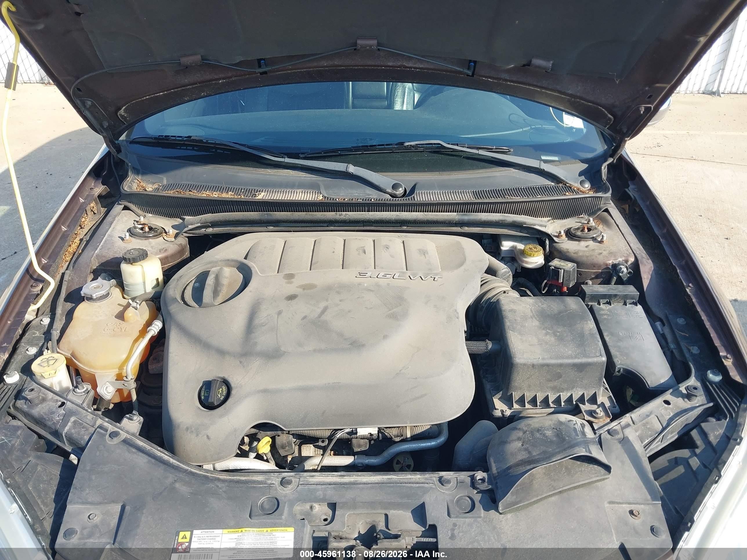 2012 Chrysler 200 Limited Фиолетовый vin: 1C3CCBCG5CN266652