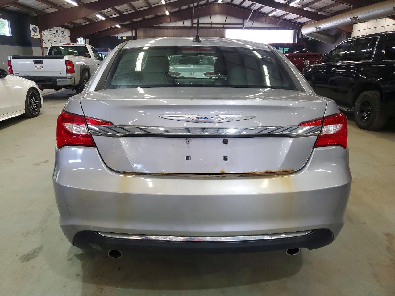 2013 Chrysler 200 Limited Silver vin: 1C3CCBCG5DN520992