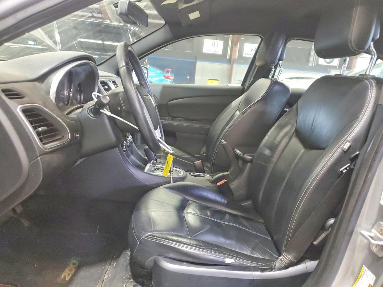 2013 Chrysler 200 Limited Silver vin: 1C3CCBCG5DN520992