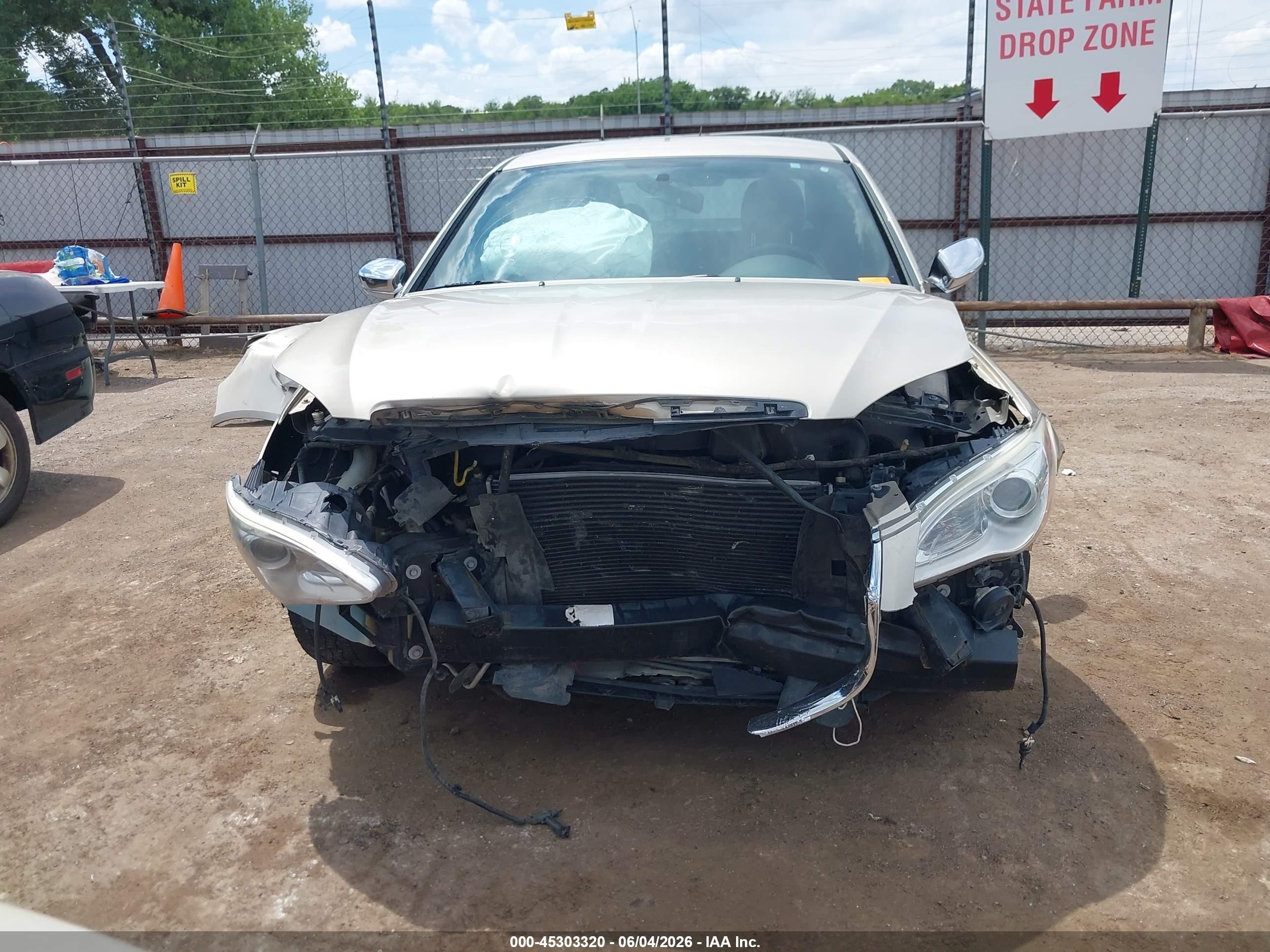 2013 Chrysler 200 Limited Tan vin: 1C3CCBCG6DN569375