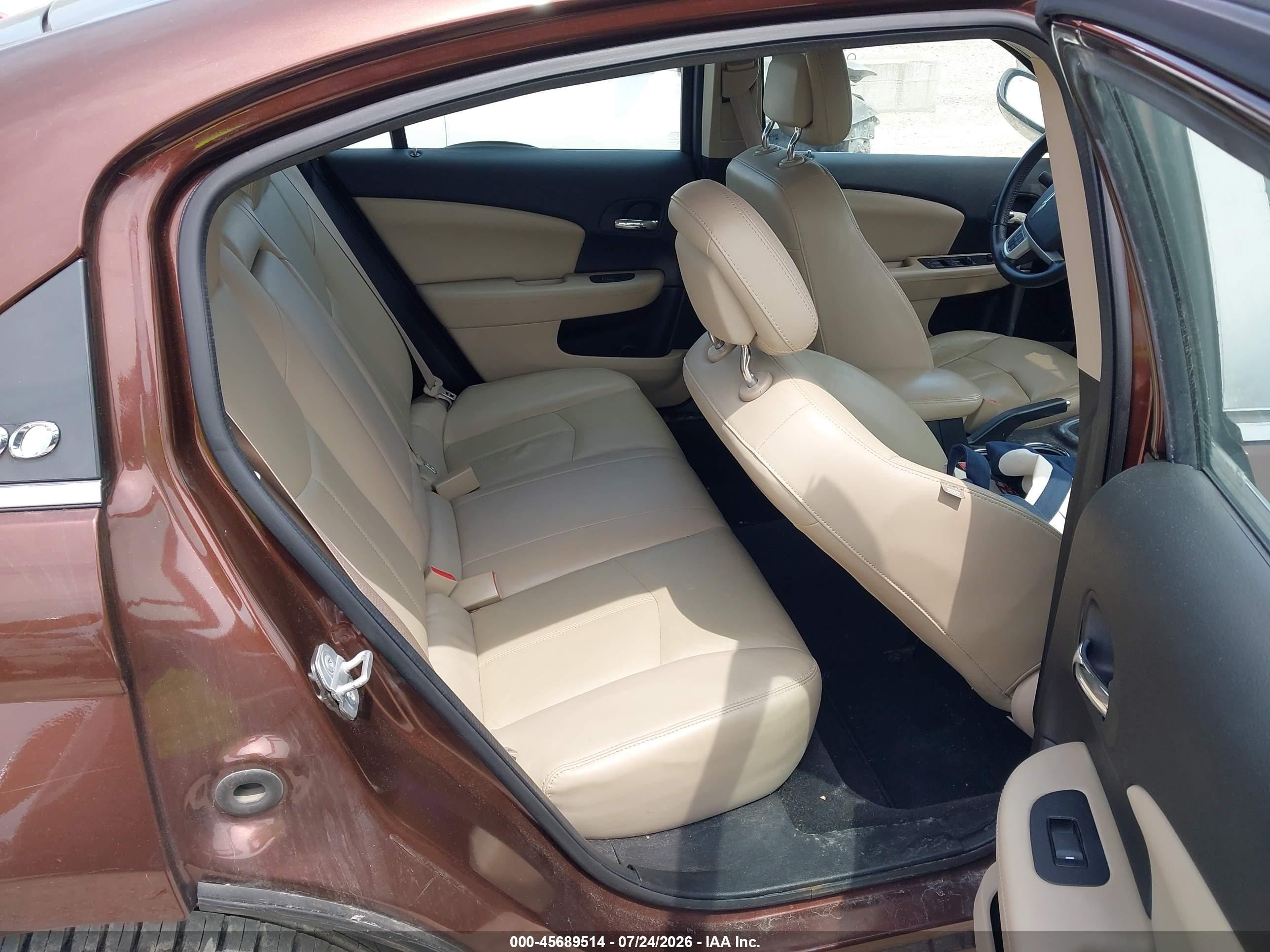 2012 Chrysler 200 Limited Brown vin: 1C3CCBCG7CN210518