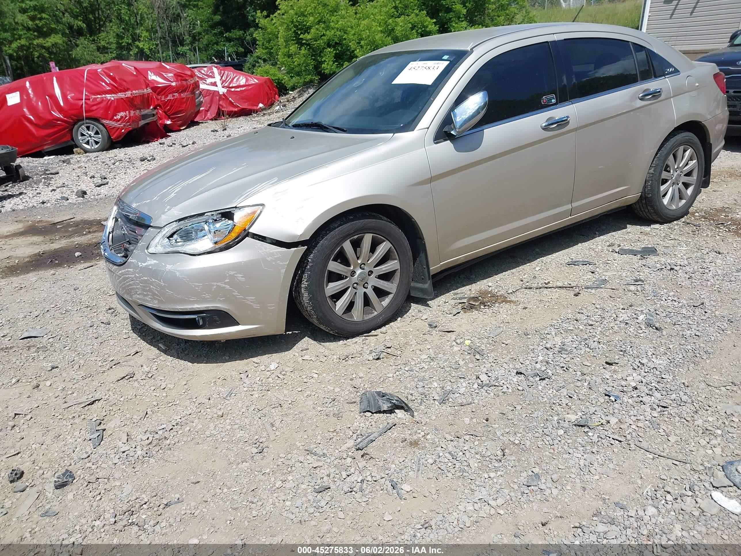 2013 Chrysler 200 Limited Beige vin: 1C3CCBCG7DN649915