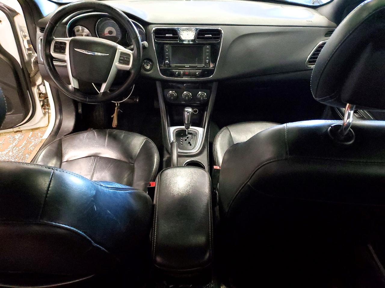 2014 Chrysler 200 Limited White vin: 1C3CCBCG7EN121549