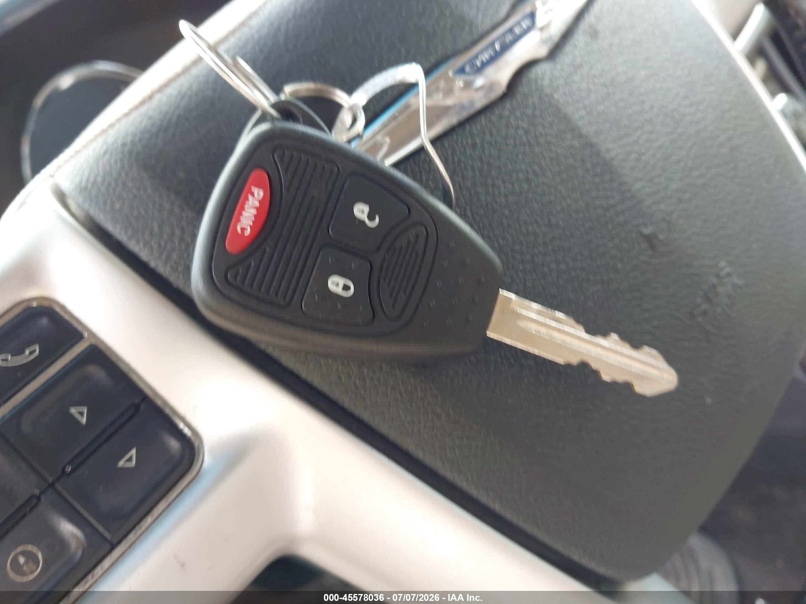 2012 Chrysler 200 Limited Красный vin: 1C3CCBCG8CN197780