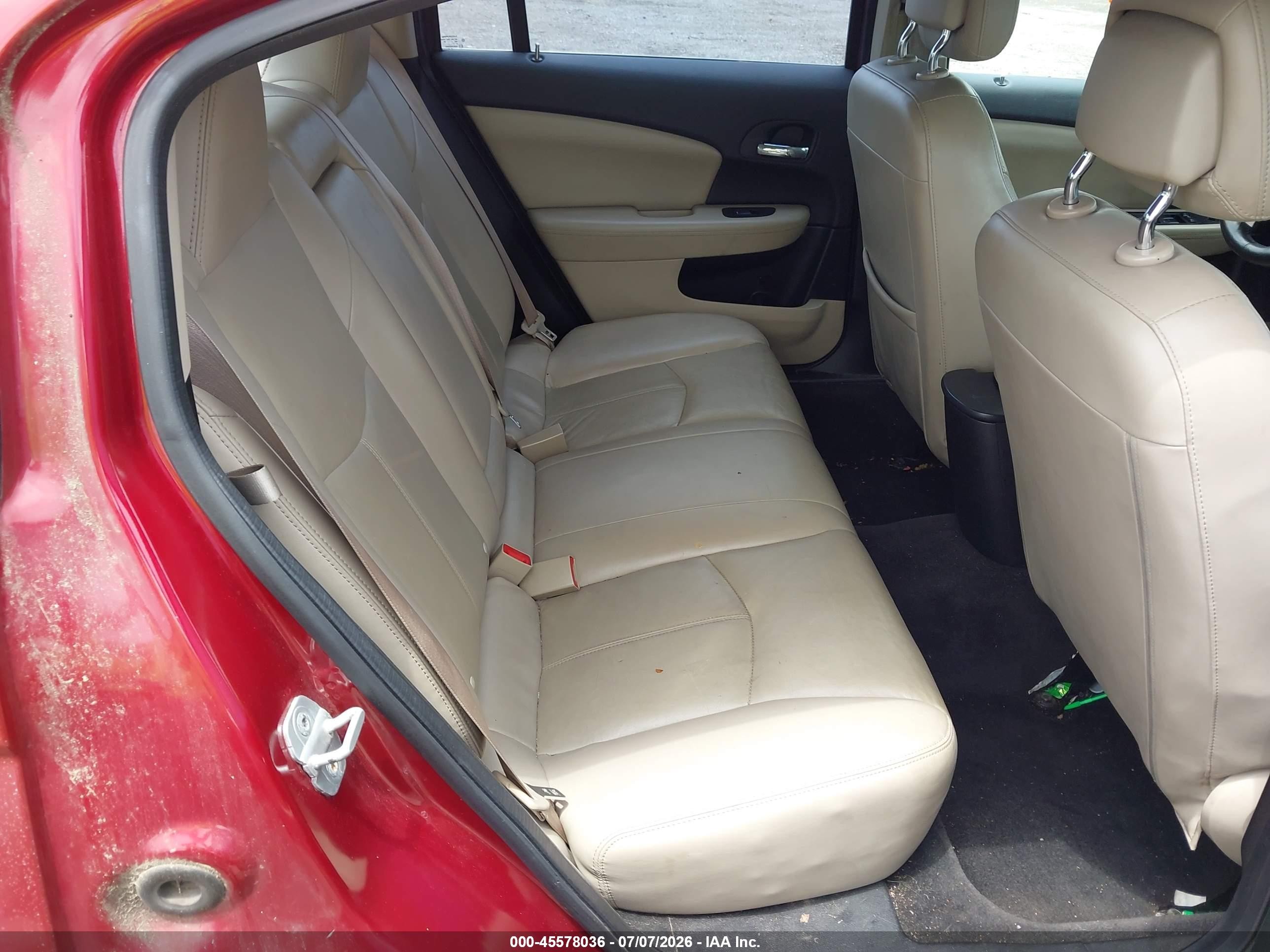 2012 Chrysler 200 Limited Красный vin: 1C3CCBCG8CN197780