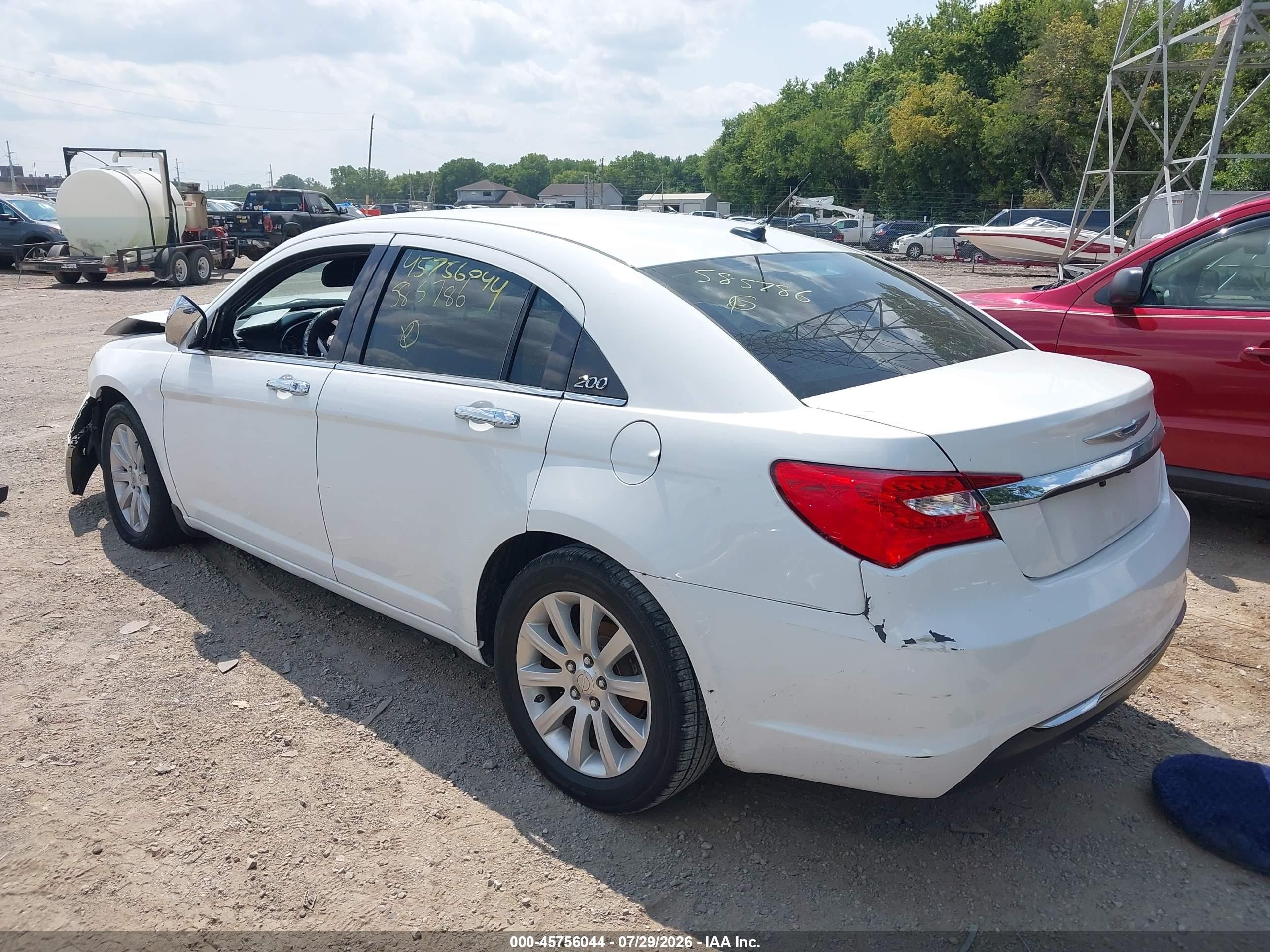 2013 Chrysler 200 Limited Белый vin: 1C3CCBCG8DN585786