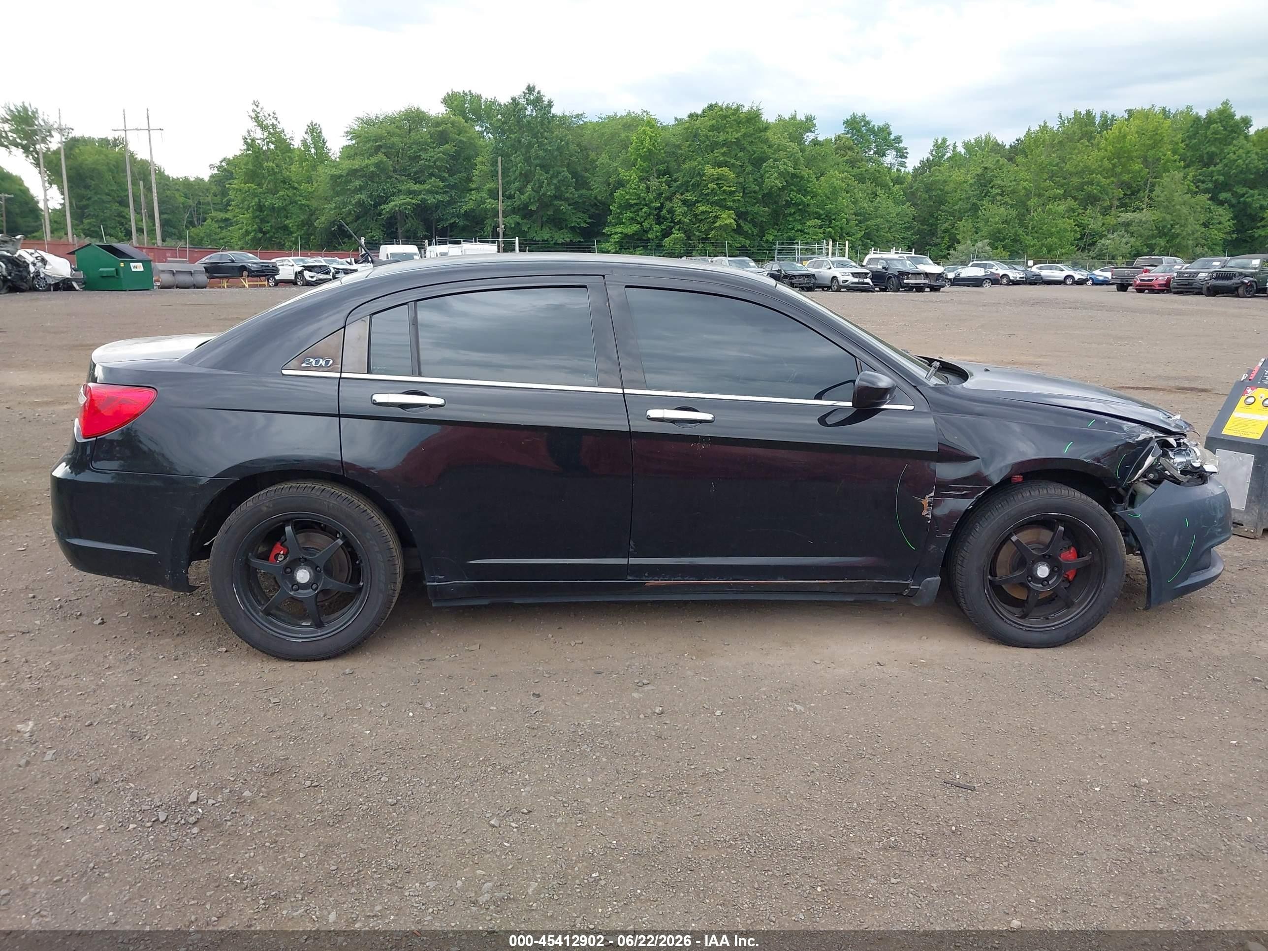 2013 Chrysler 200 Limited Black vin: 1C3CCBCG8DN587943