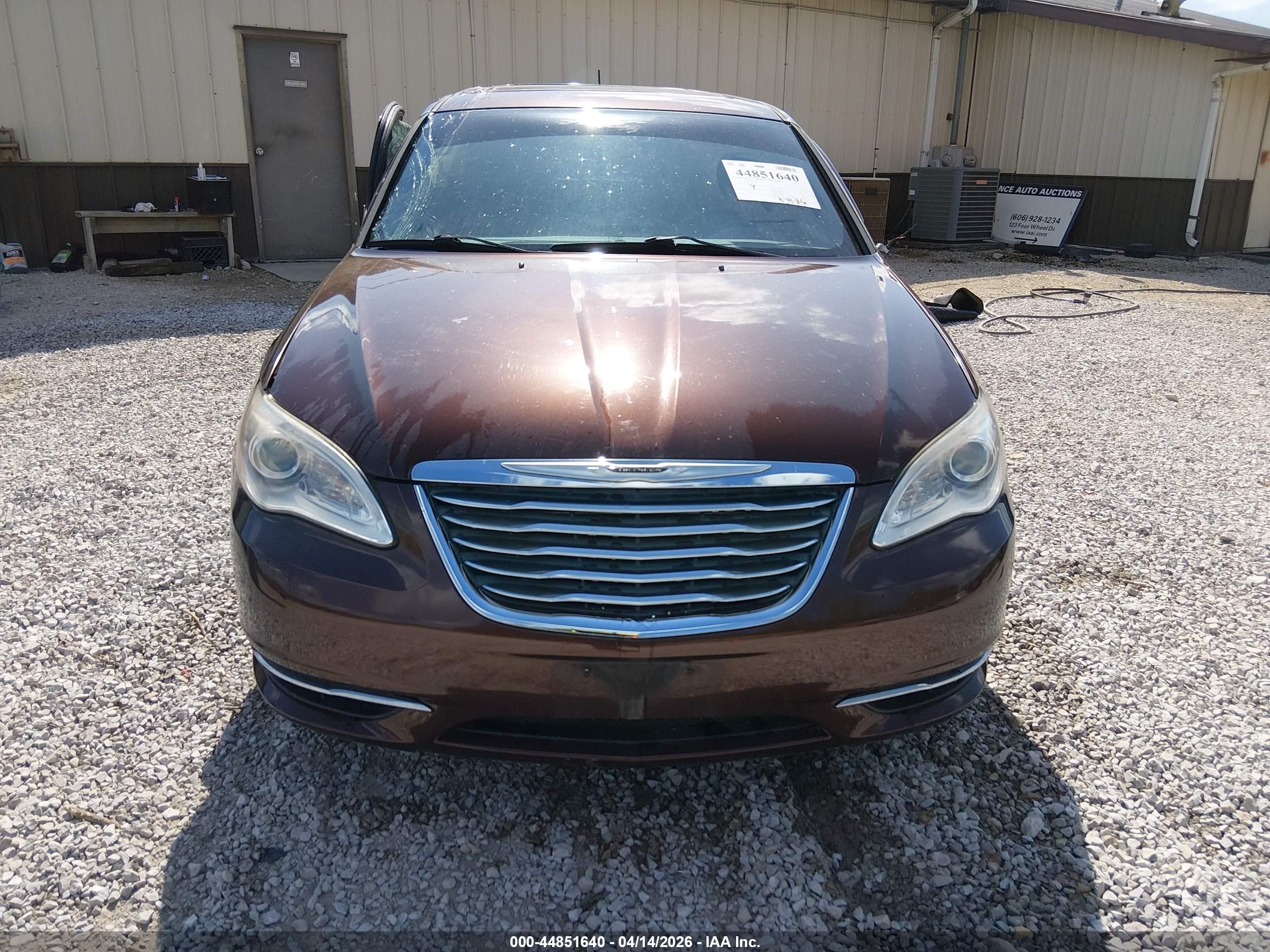2013 Chrysler 200 Limited Brown vin: 1C3CCBCG8DN614980