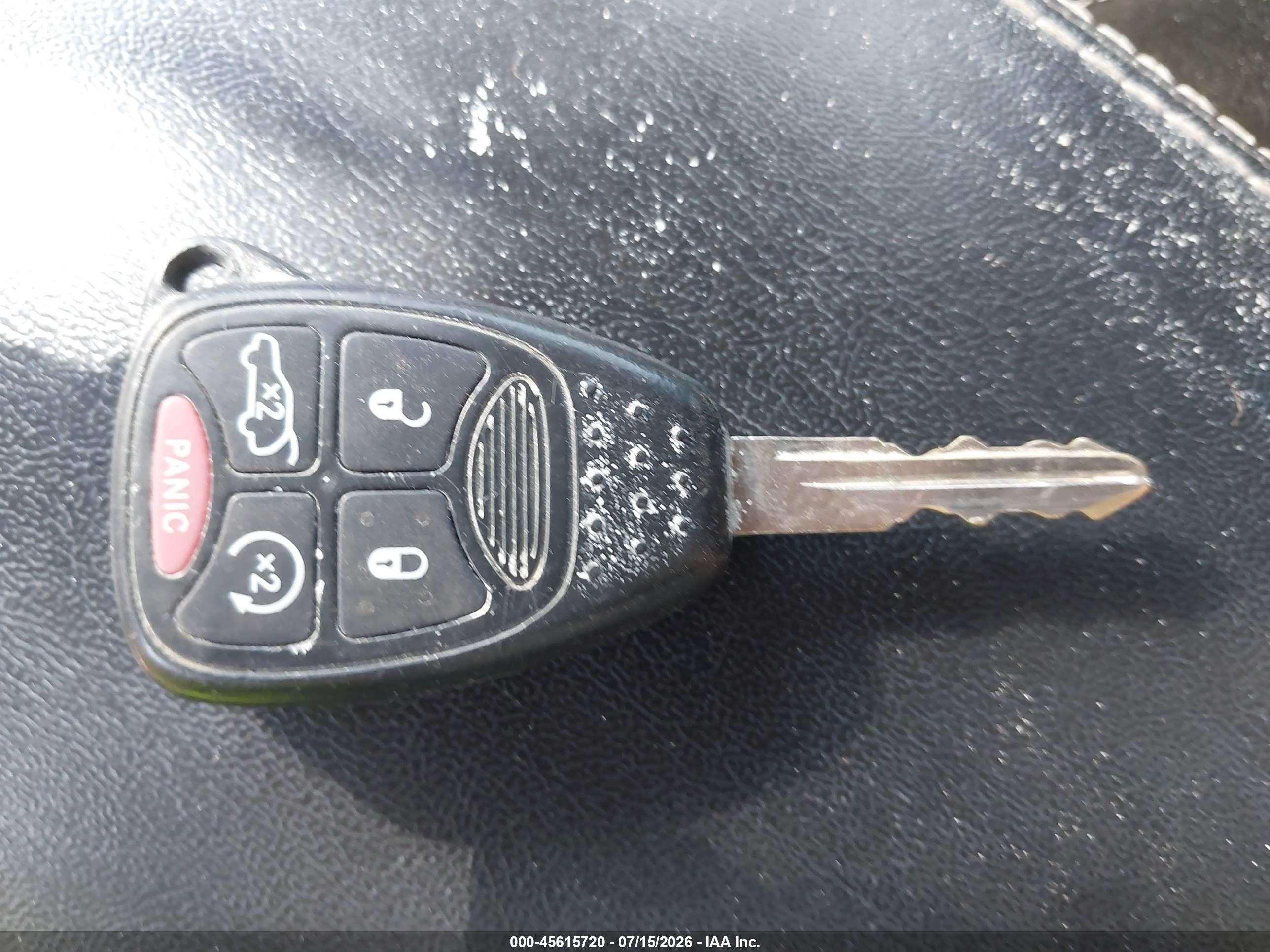 2014 Chrysler 200 Limited Красный vin: 1C3CCBCG8EN198950