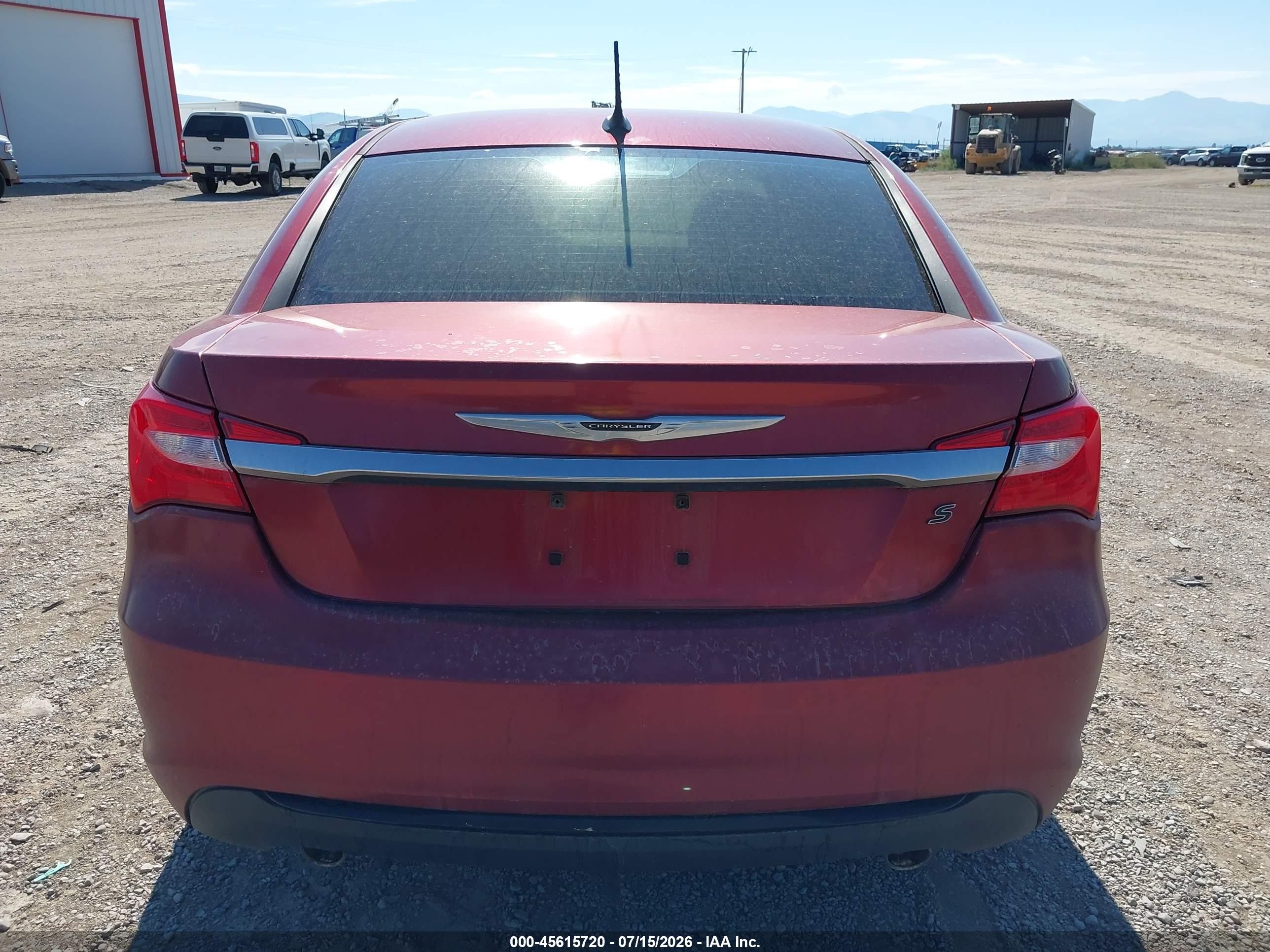 2014 Chrysler 200 Limited Красный vin: 1C3CCBCG8EN198950
