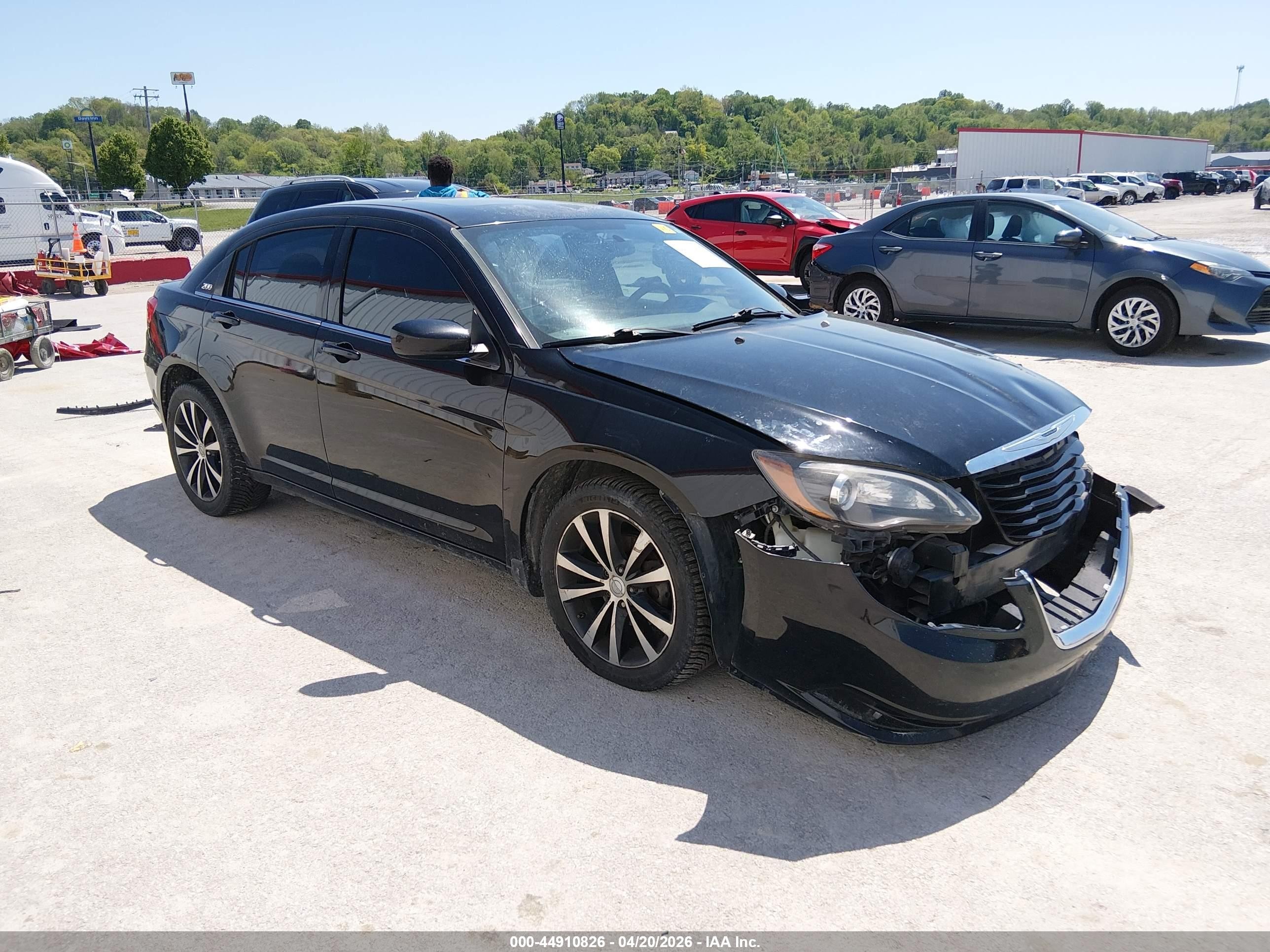 2013 Chrysler 200 Limited Черный vin: 1C3CCBCG9DN523992