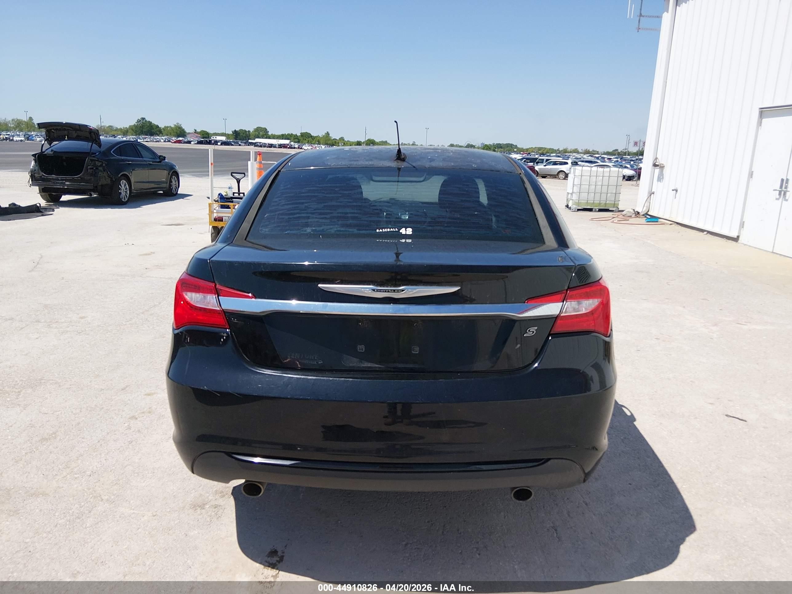 2013 Chrysler 200 Limited Черный vin: 1C3CCBCG9DN523992
