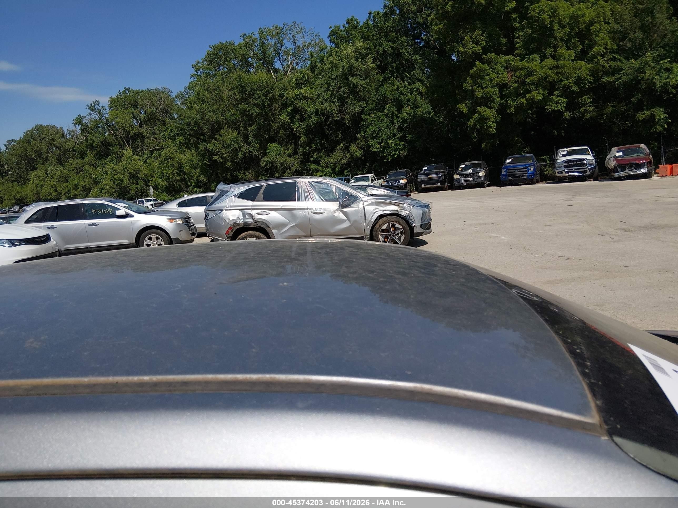 2013 Chrysler 200 Limited Silver vin: 1C3CCBCG9DN559956
