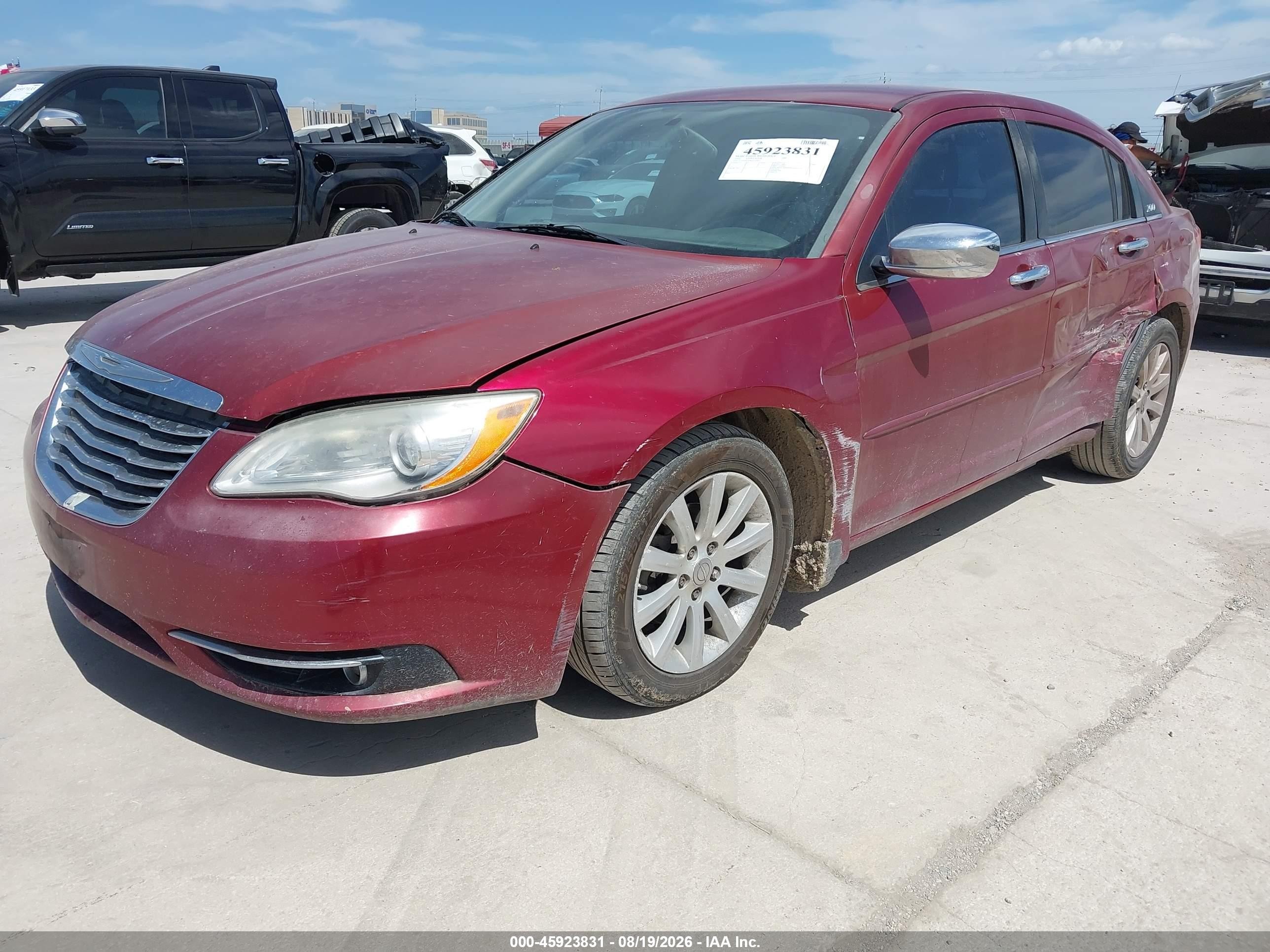 2014 Chrysler 200 Limited Maroon vin: 1C3CCBCG9EN157002