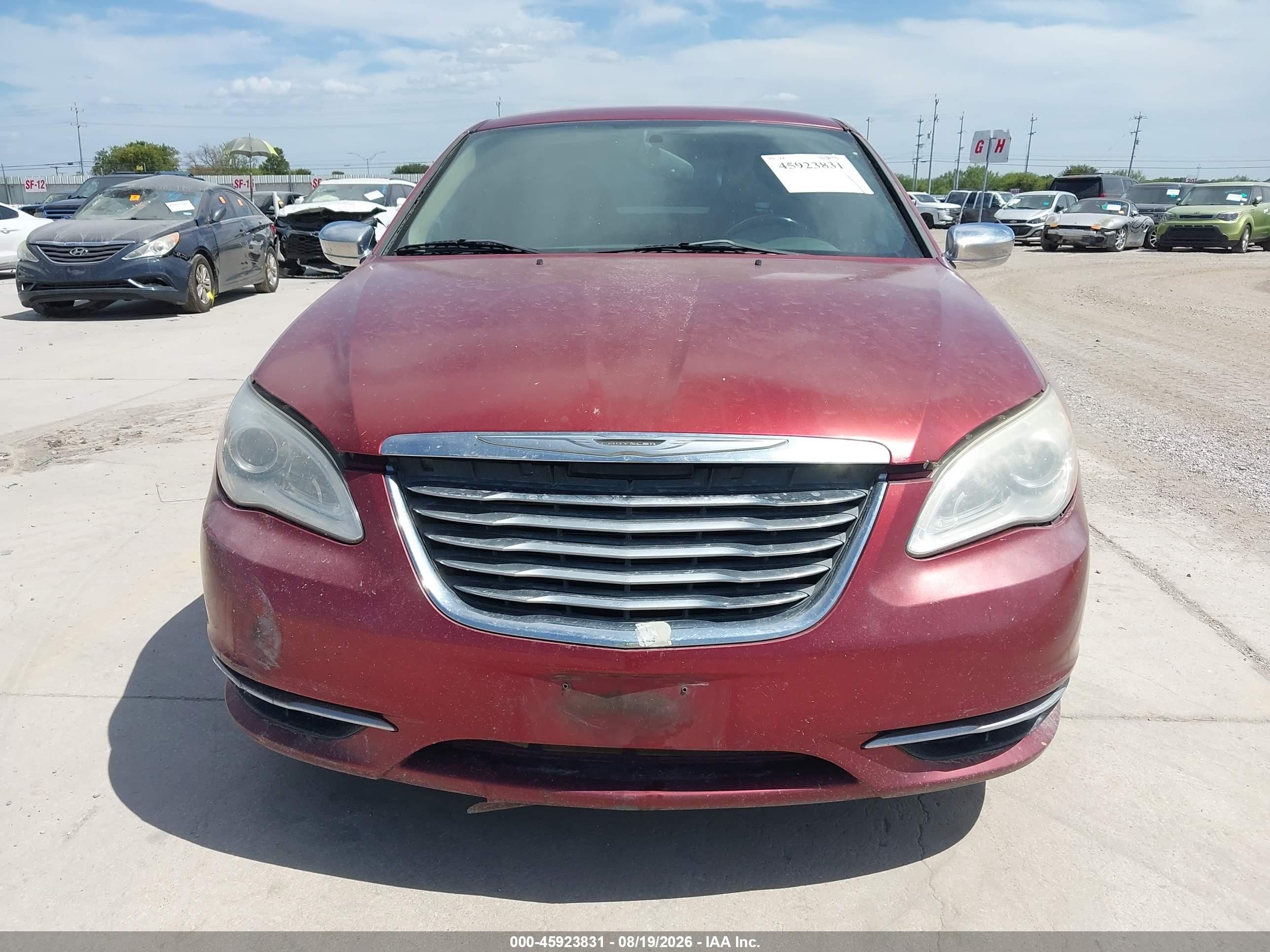 2014 Chrysler 200 Limited Maroon vin: 1C3CCBCG9EN157002