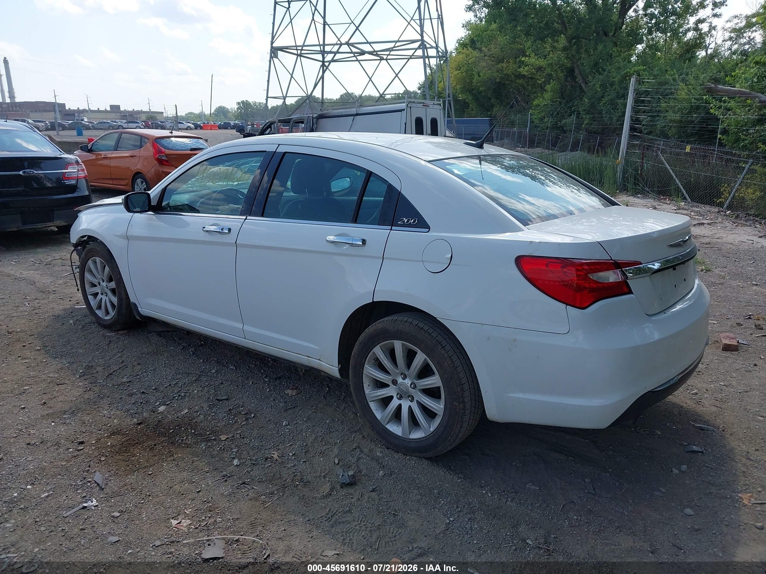 2014 Chrysler 200 Limited Белый vin: 1C3CCBCG9EN198505
