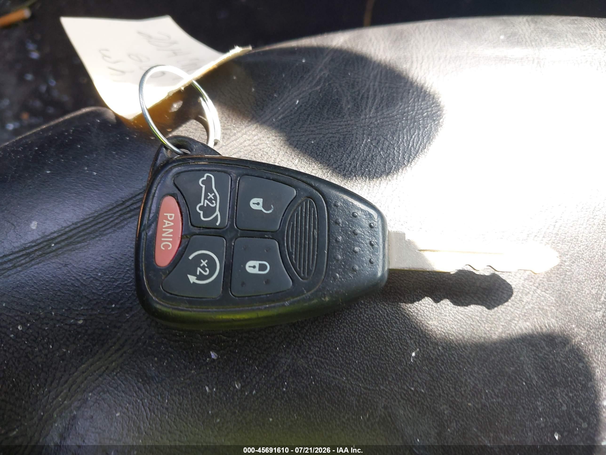 2014 Chrysler 200 Limited Белый vin: 1C3CCBCG9EN198505