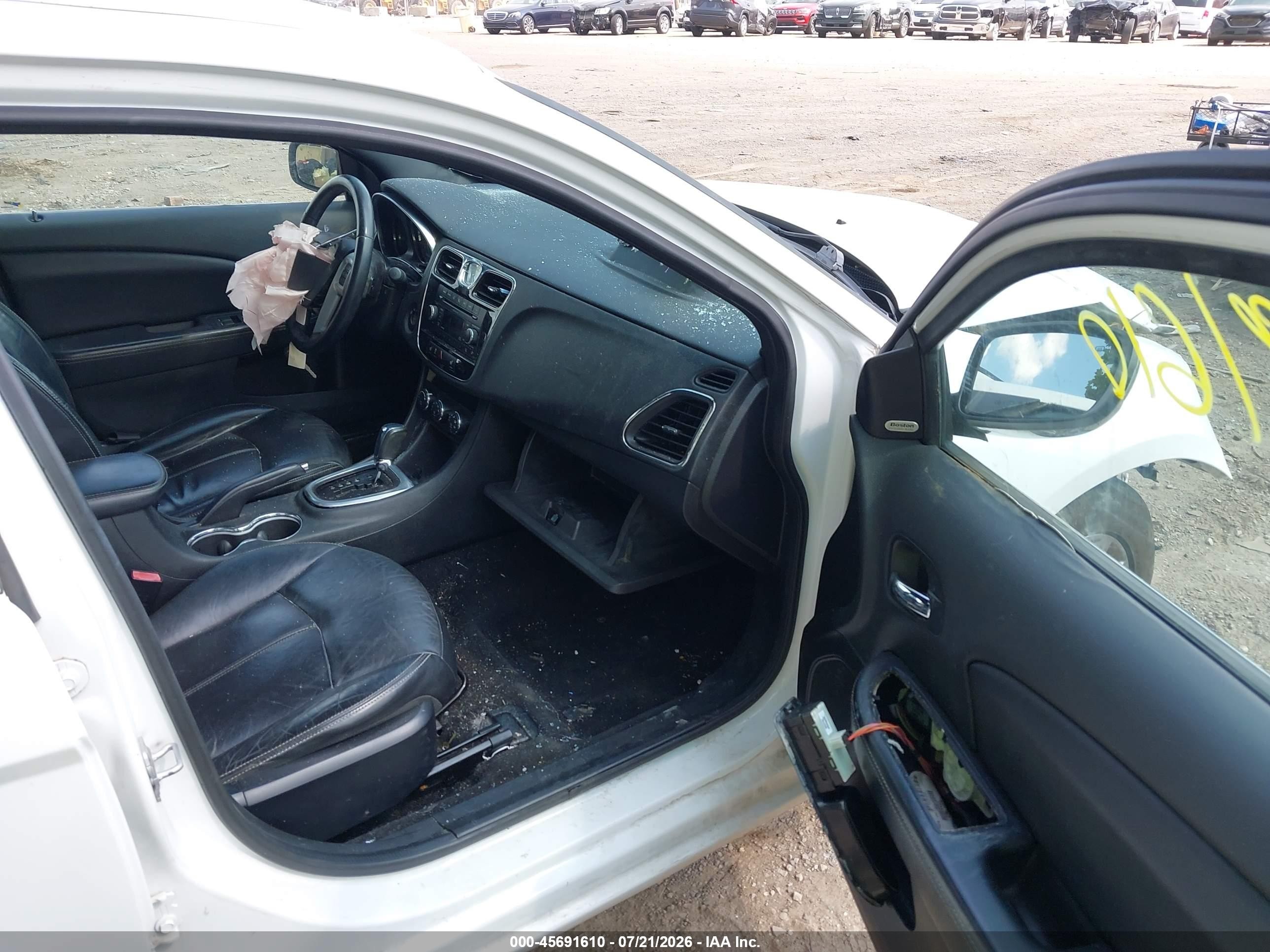 2014 Chrysler 200 Limited Белый vin: 1C3CCBCG9EN198505