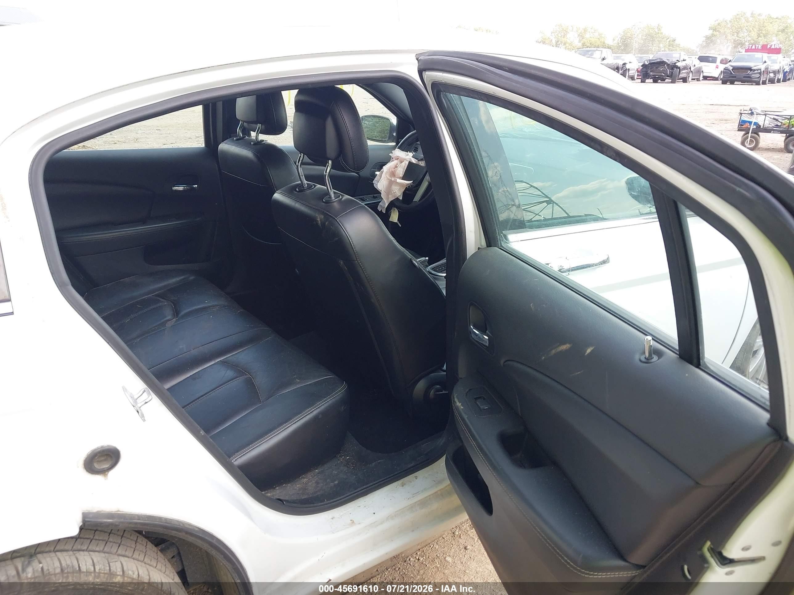 2014 Chrysler 200 Limited Белый vin: 1C3CCBCG9EN198505