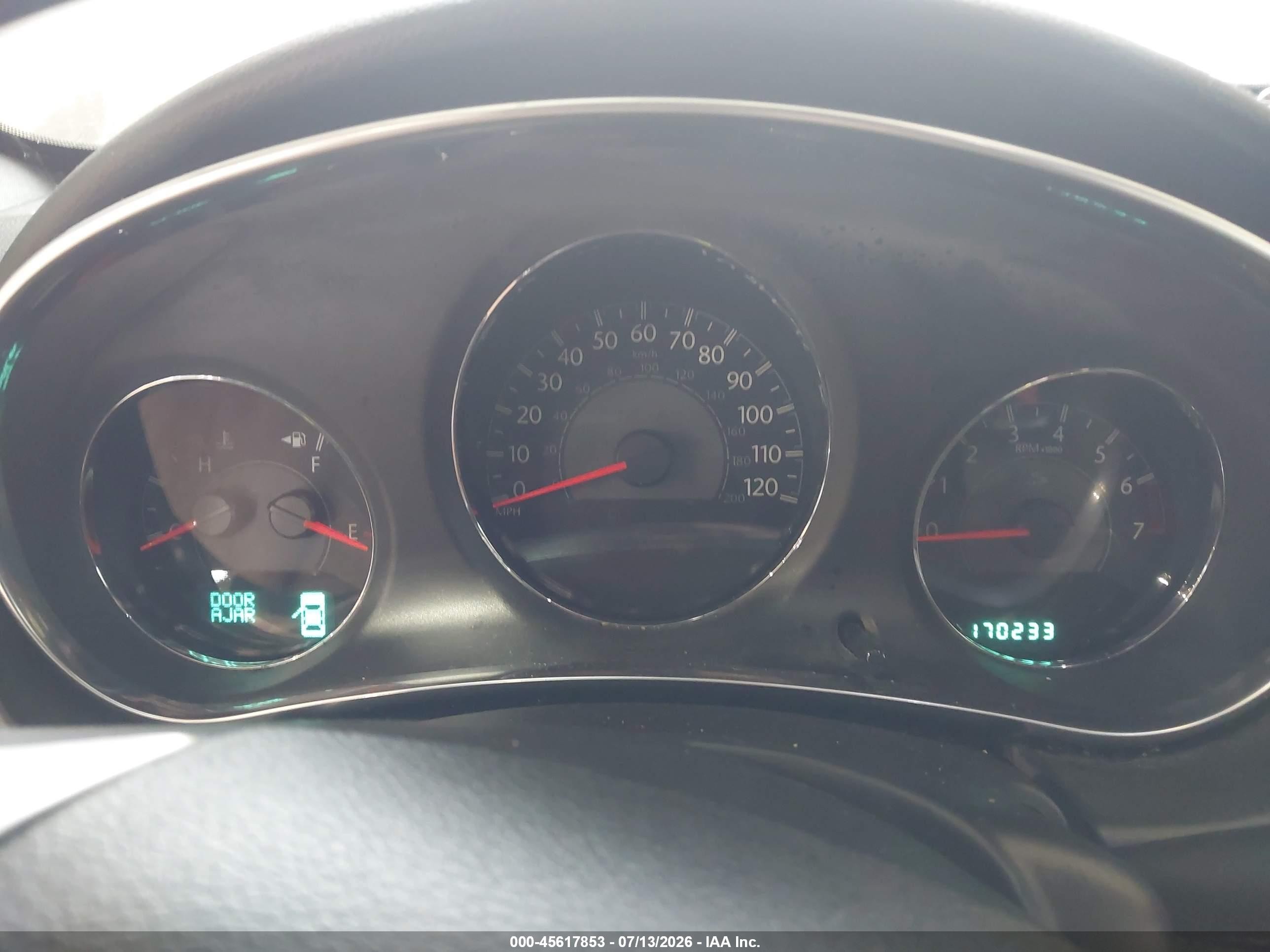 2012 Chrysler 200 S Серебряный vin: 1C3CCBHG0CN170629
